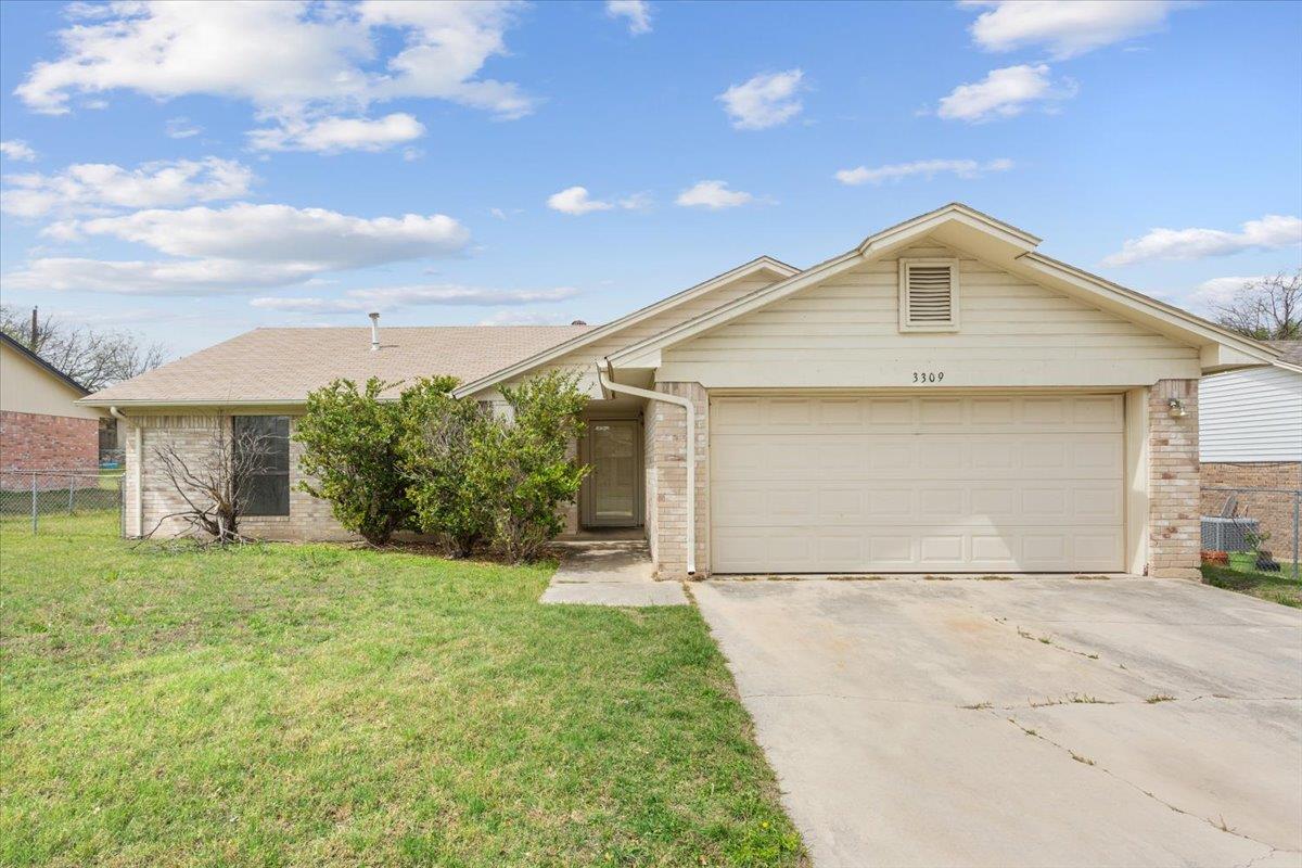 3309 Tallwood Dr Property Photo 3
