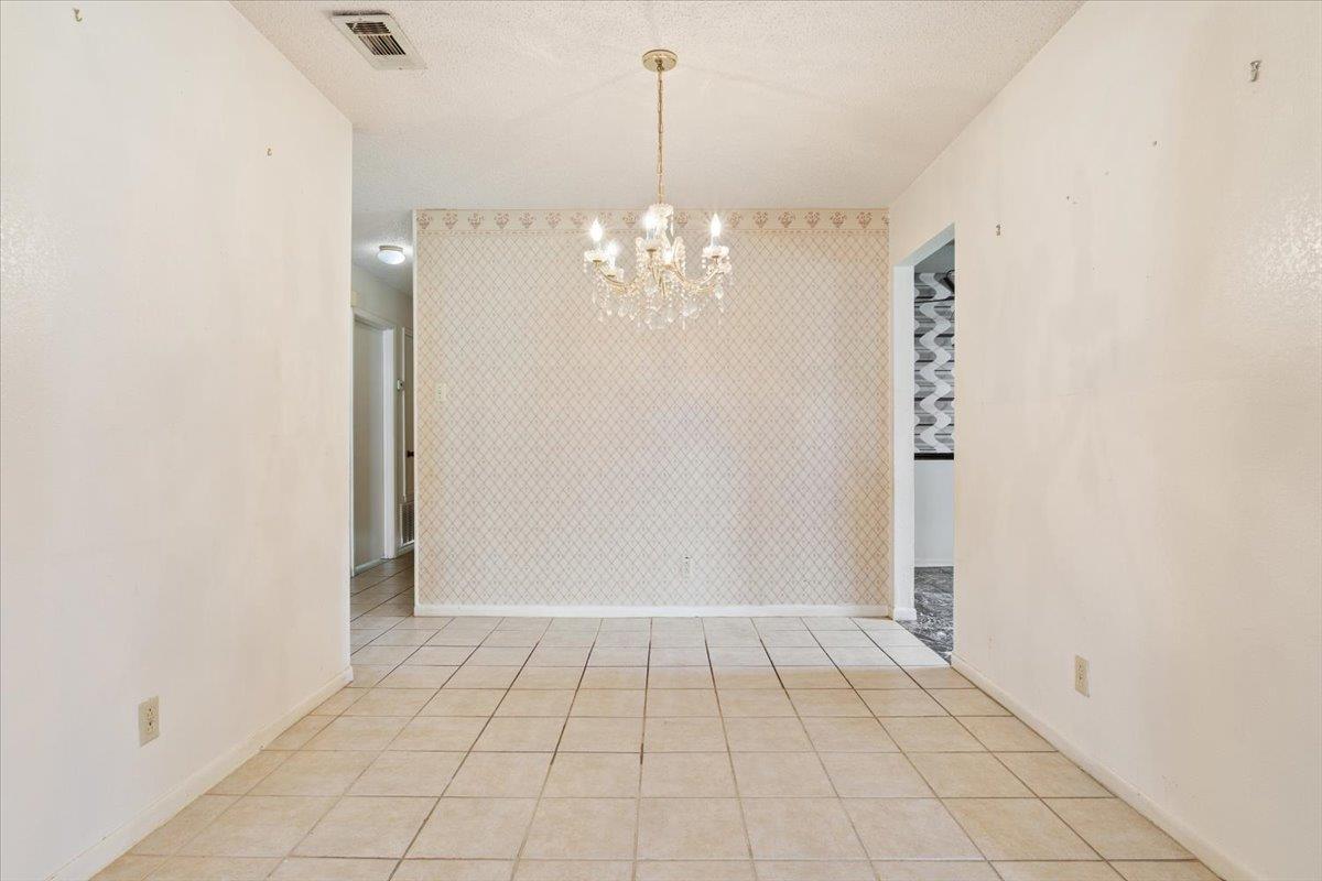 3309 Tallwood Dr Property Photo 6