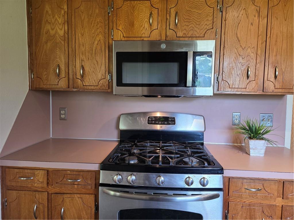 3309 Tallwood Dr Property Photo 9
