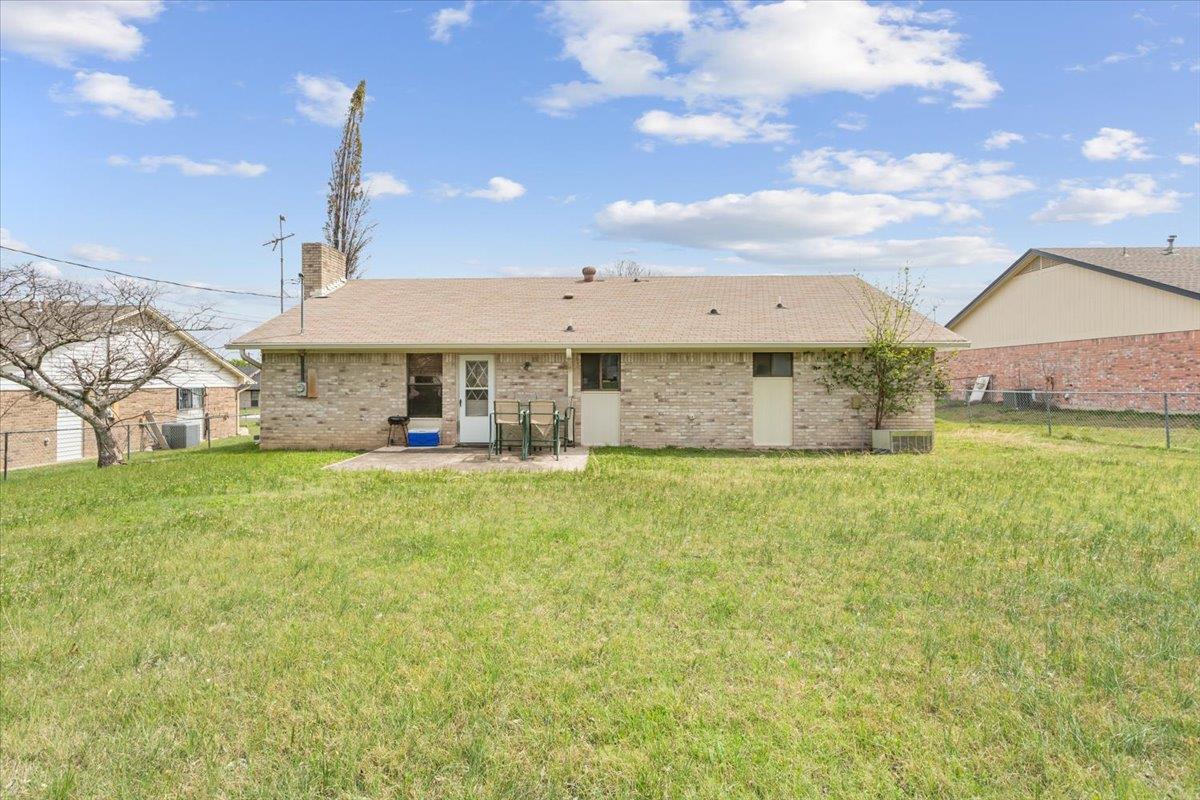 3309 Tallwood Dr Property Photo 25
