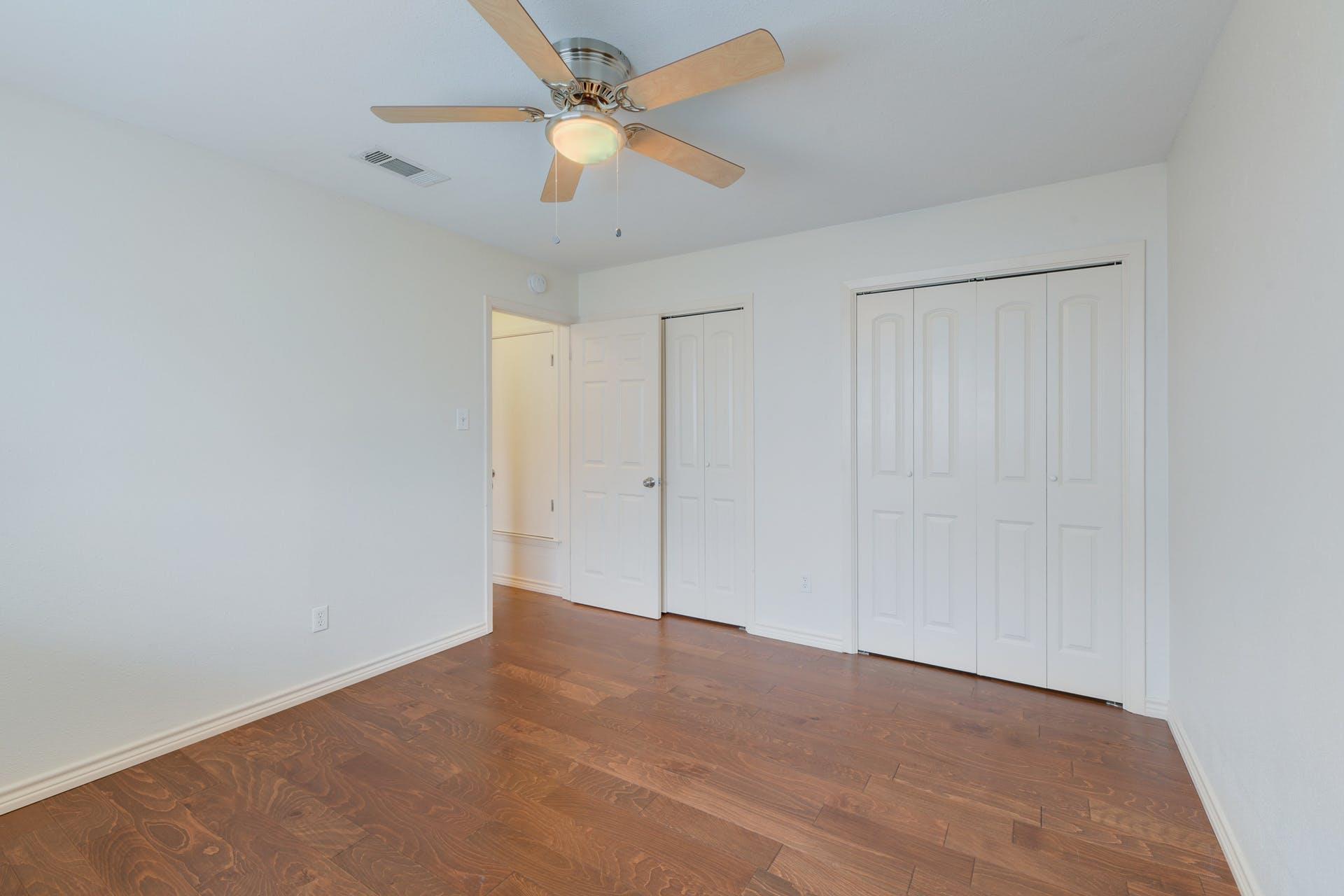 1802 Rawhide Dr #b Property Photo 14