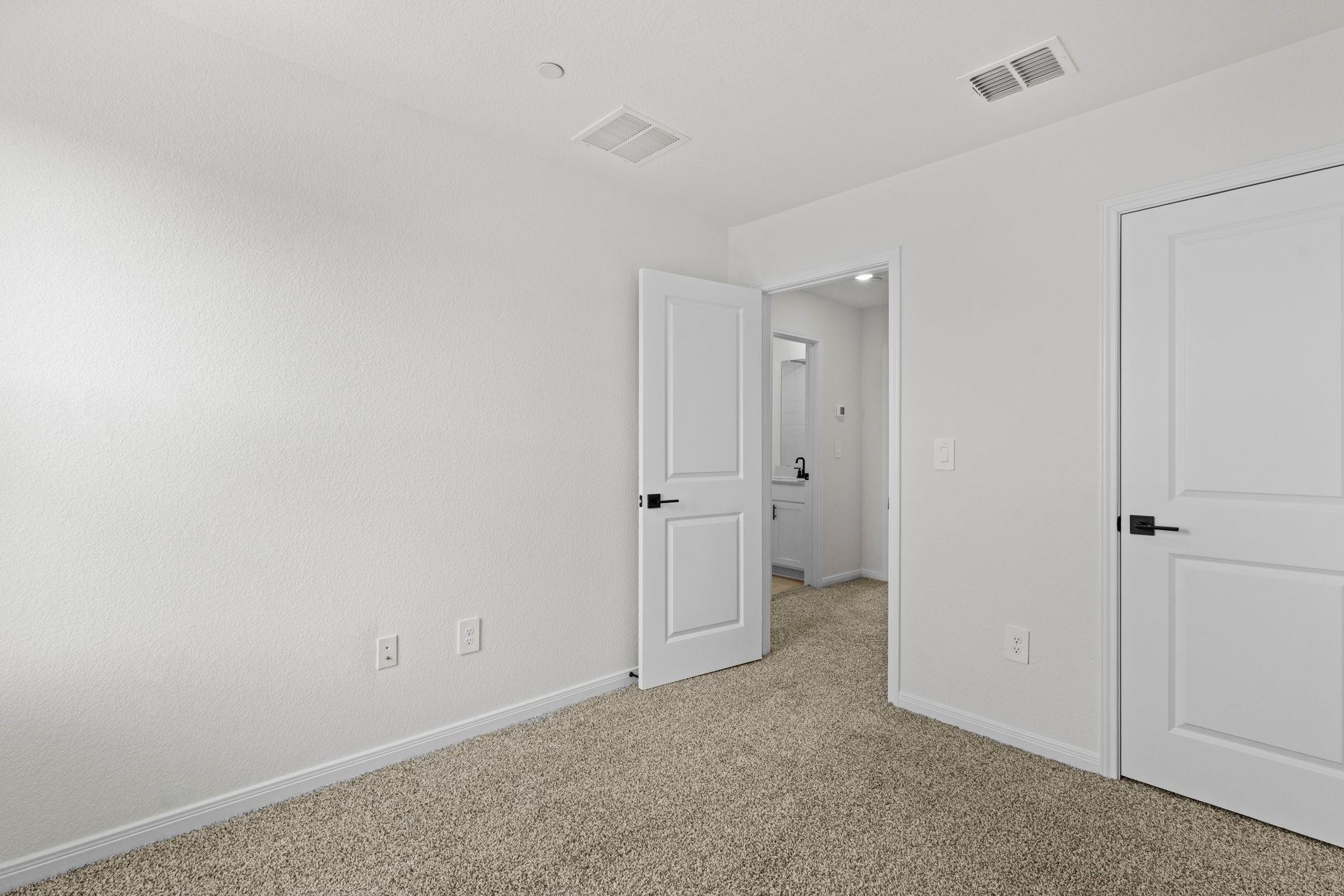 2540 Violet Theo Ln Property Photo 11