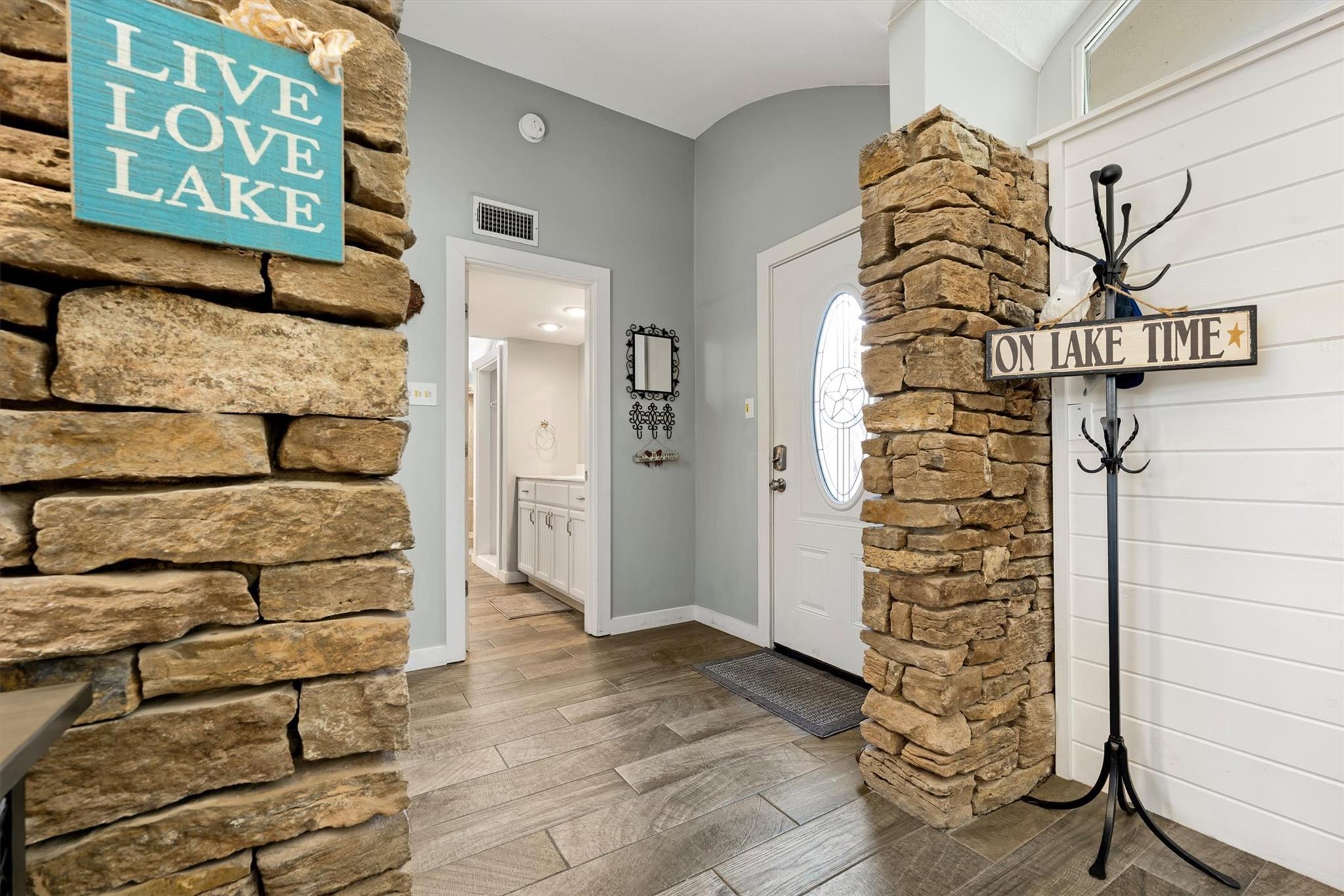 3708 River Oaks Dr Property Photo 32