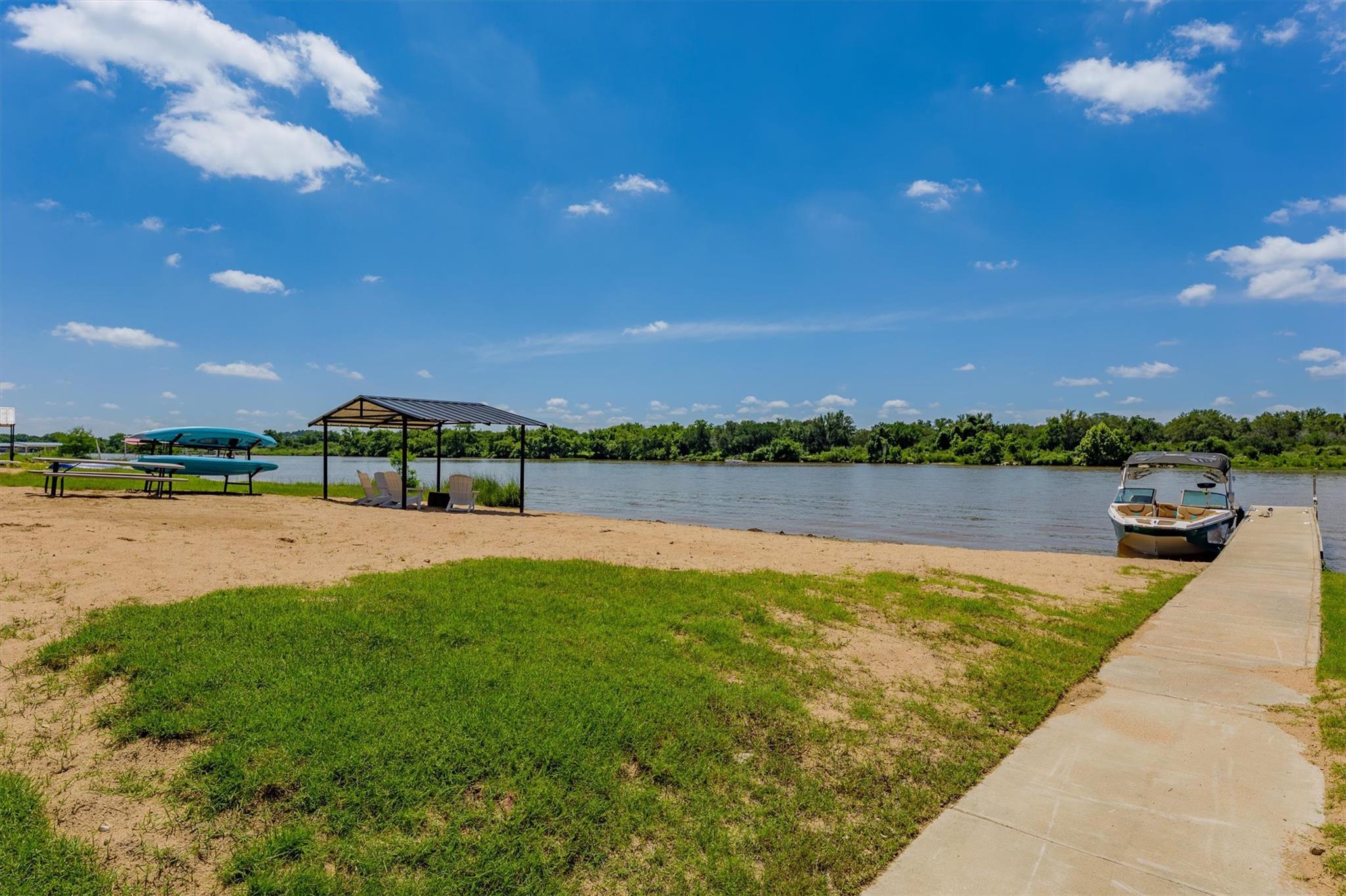3708 River Oaks Dr Property Photo 33