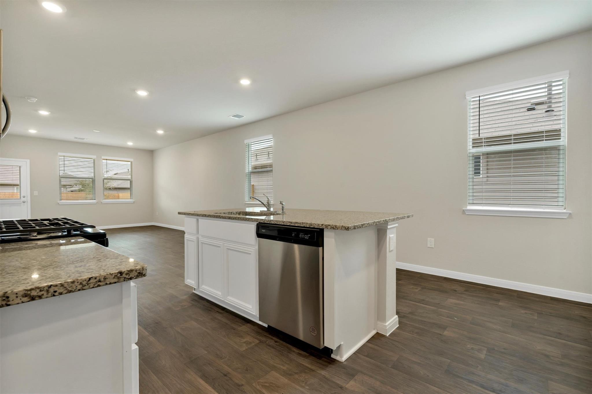 2909 Tweedy Trl Property Photo 17