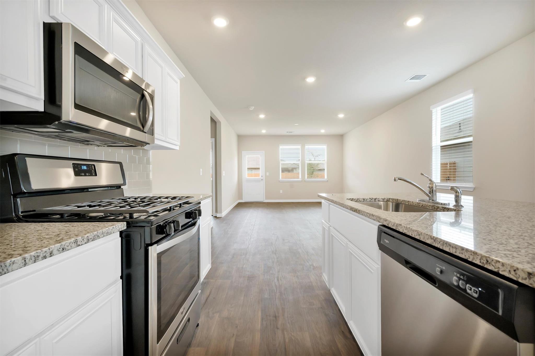 2909 Tweedy Trl Property Photo 18