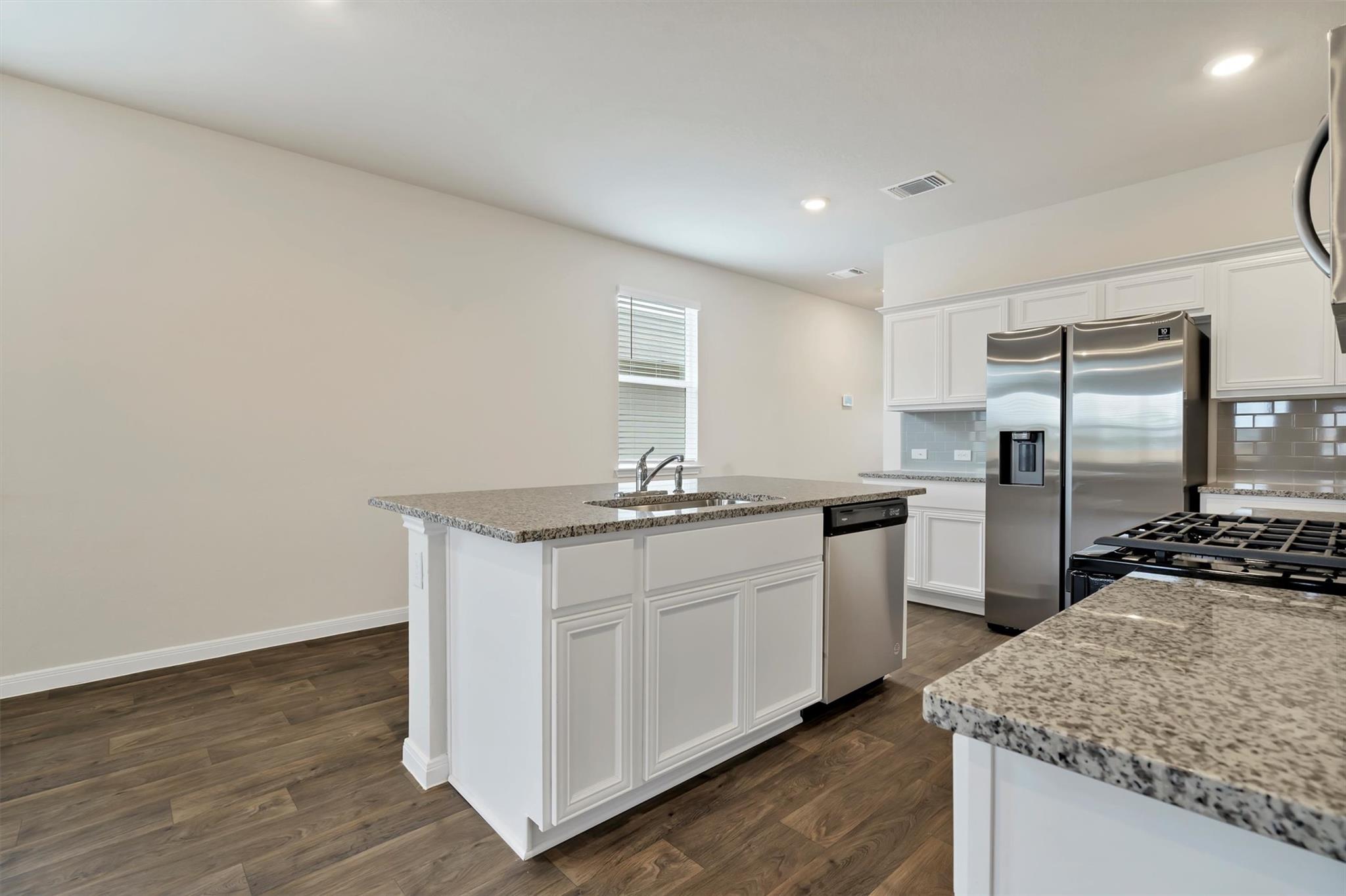 2909 Tweedy Trl Property Photo 19