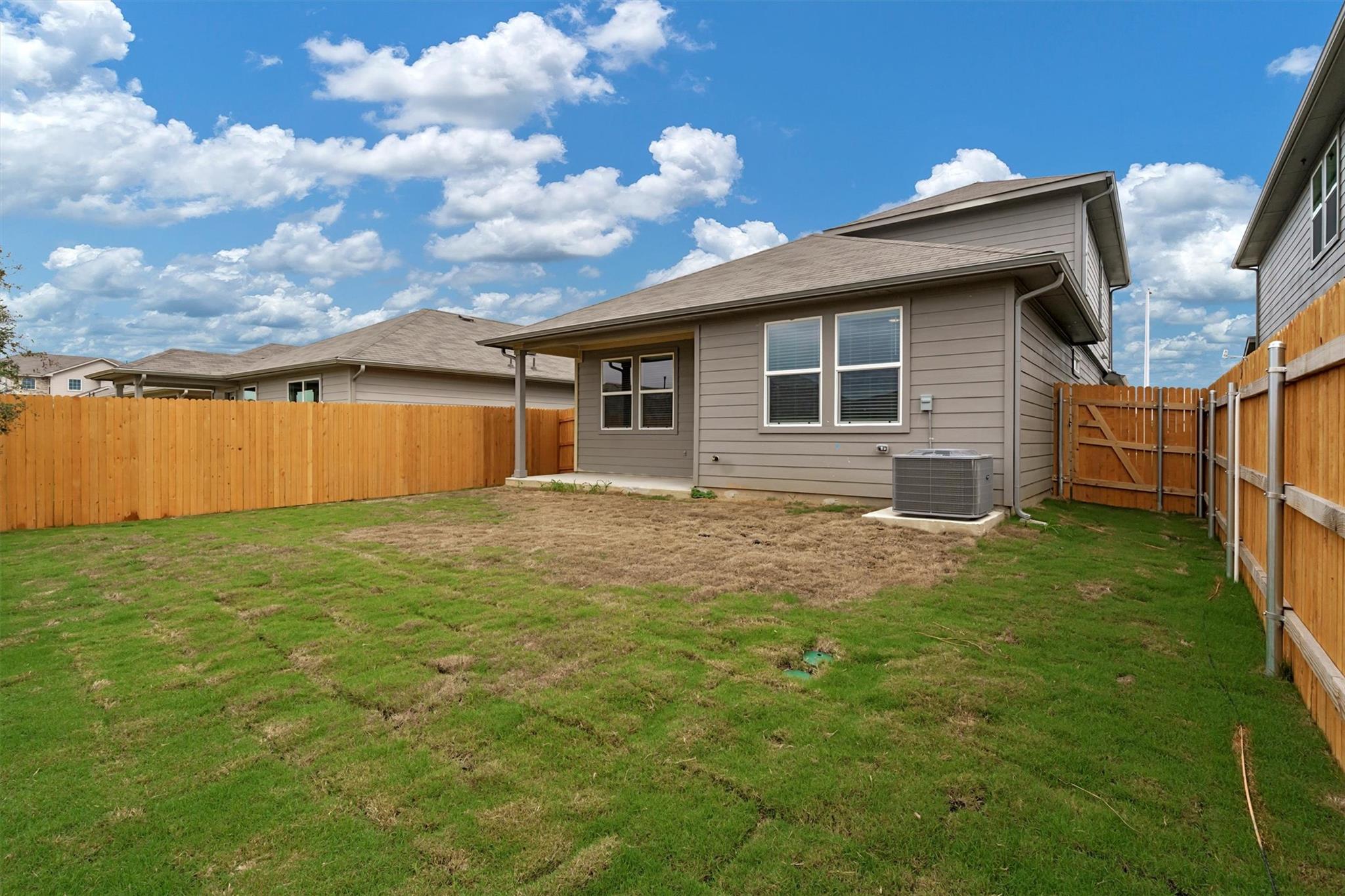 2909 Tweedy Trl Property Photo 26