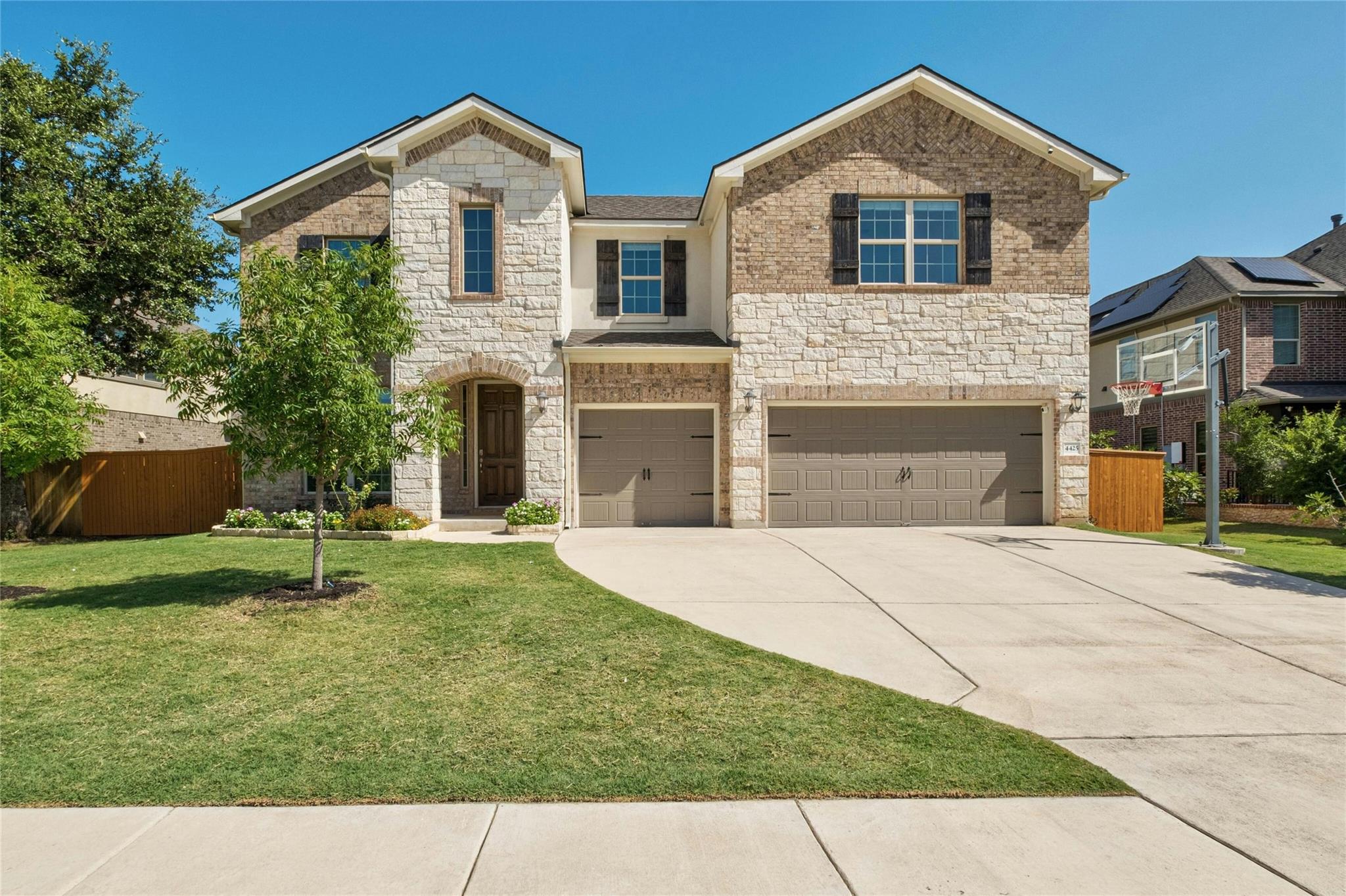 4425 Cherry Bark Dr Property Photo