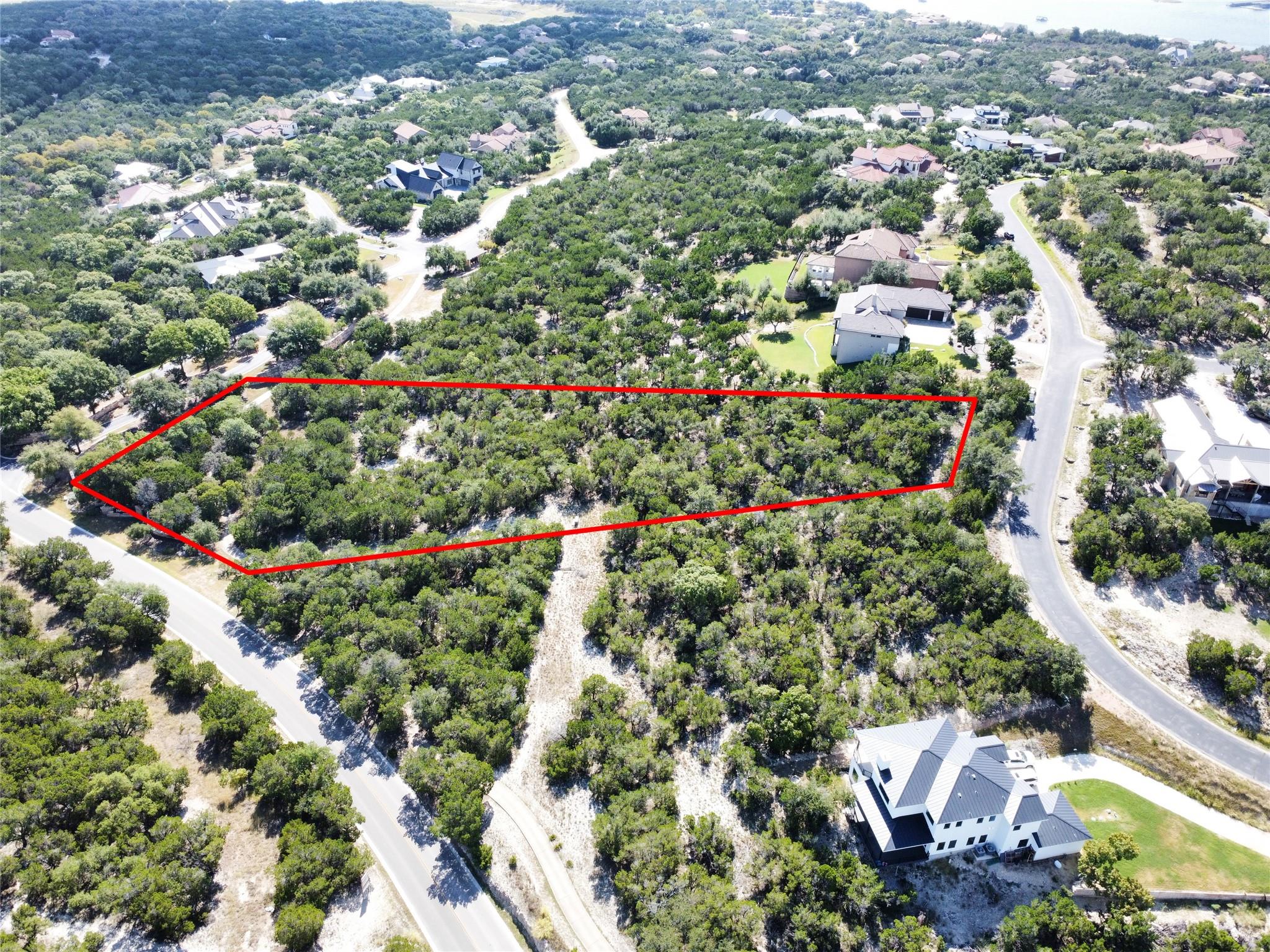 7206 Flagship Park Dr Property Photo 2