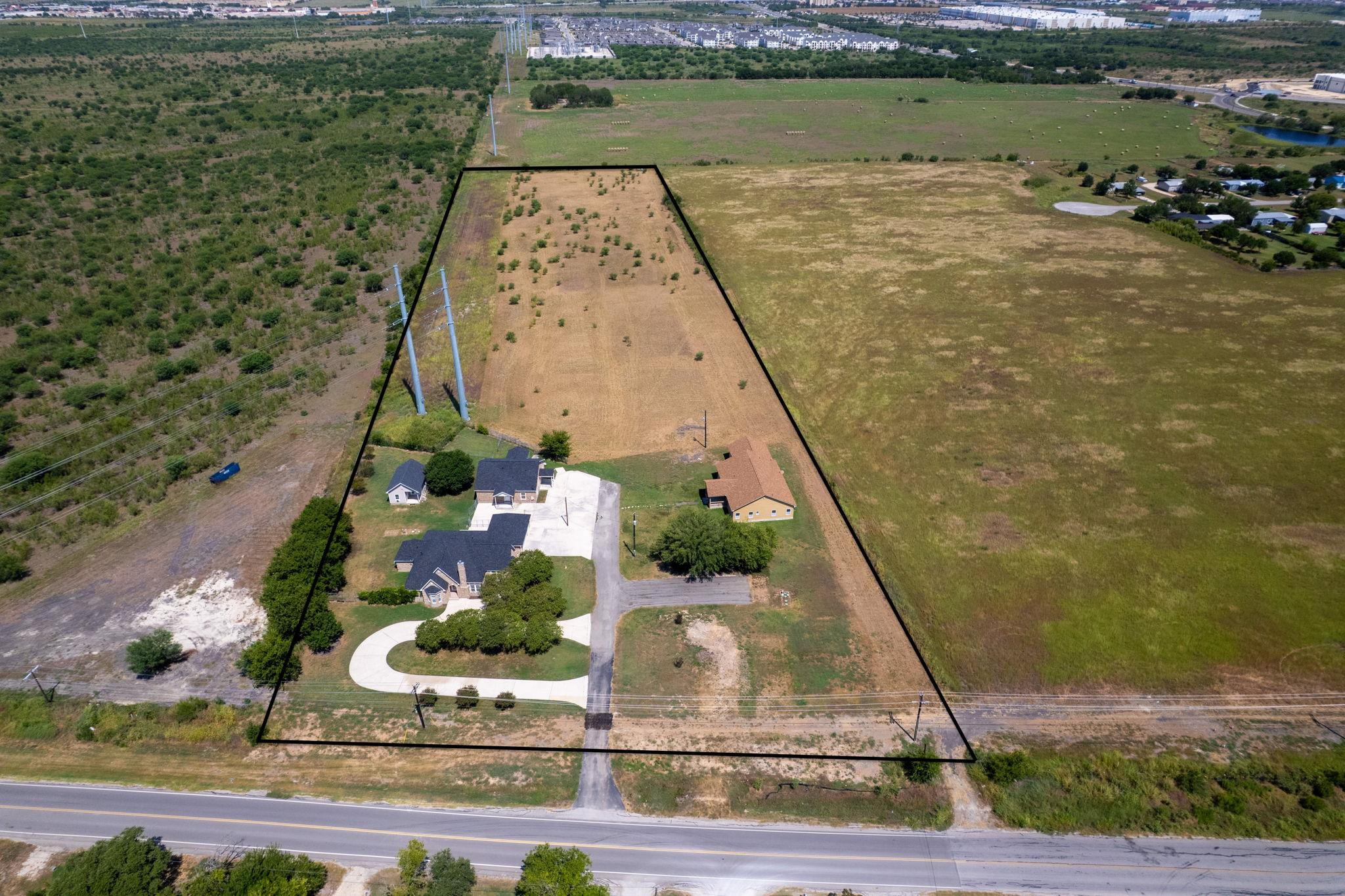 3424 S Old Bastrop Hwy Property Photo 40