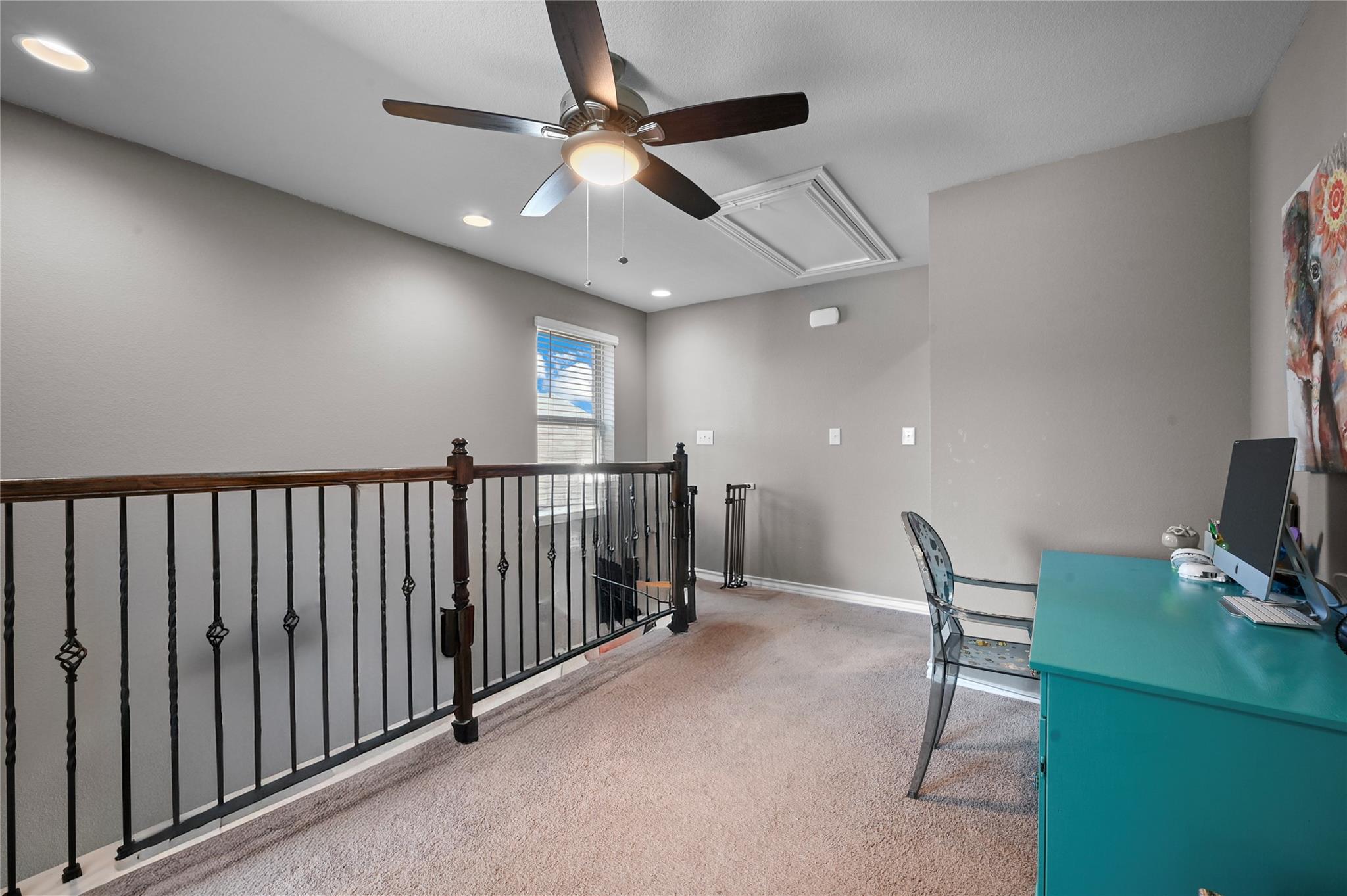 160 Thornless Cir Property Photo 17