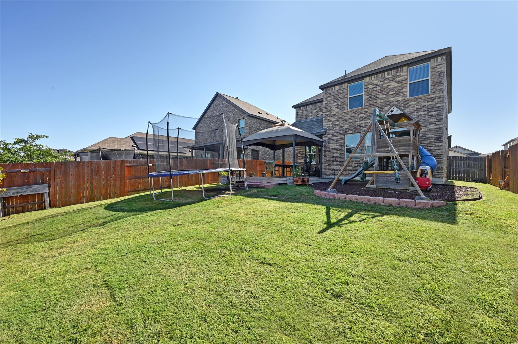 160 Thornless Cir Property Photo 32