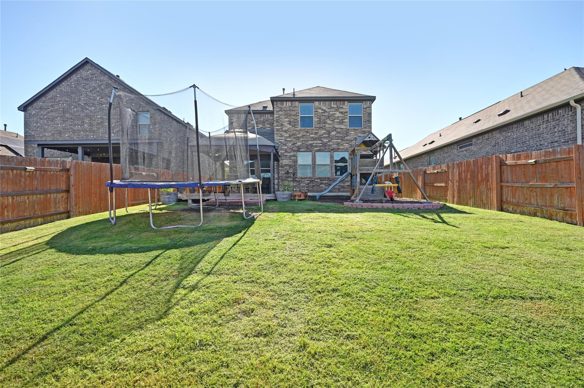 160 Thornless Cir Property Photo 33