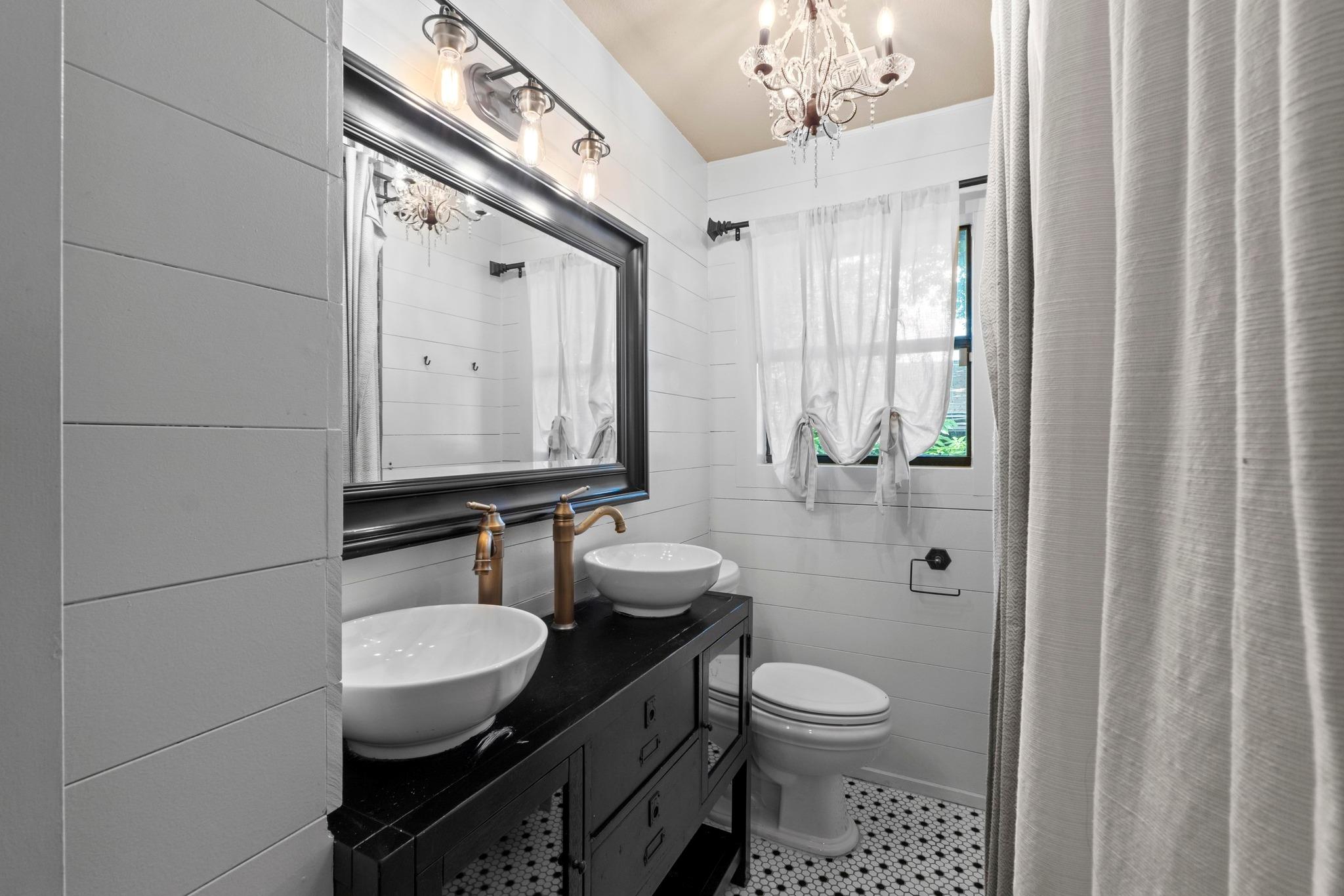 118 Havana St Property Photo 12