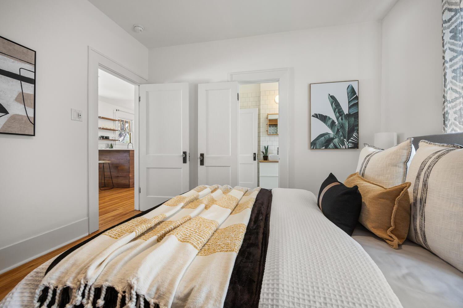 711 Patterson Ave Property Photo 5