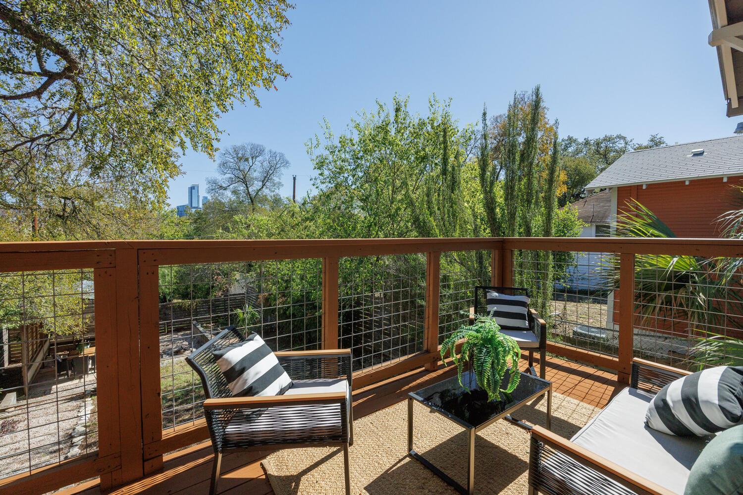 711 Patterson Ave Property Photo 14