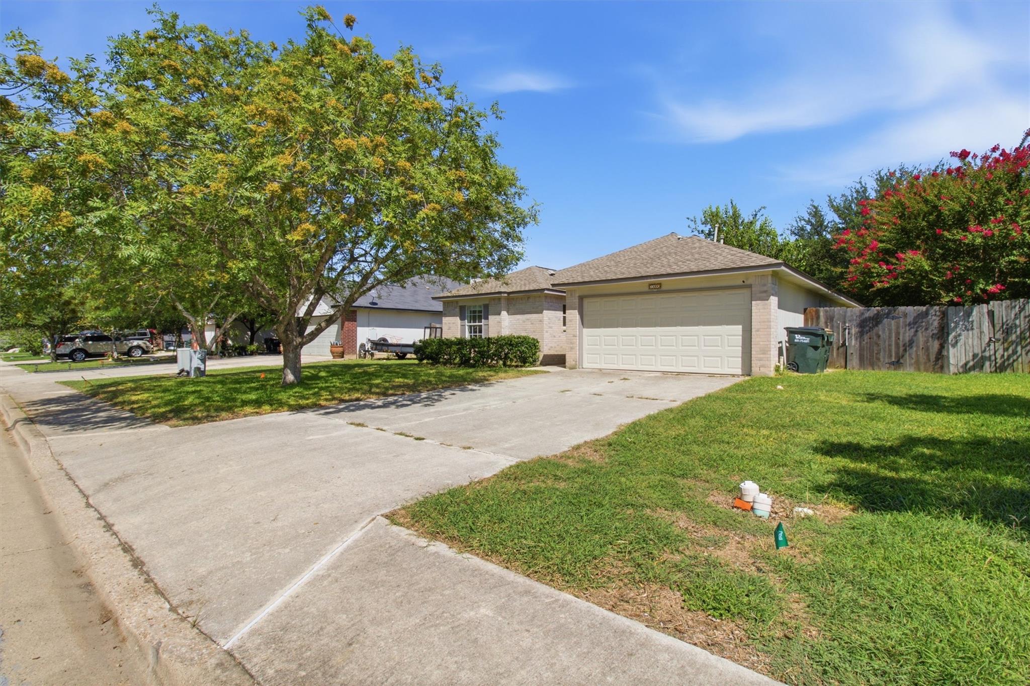 168 Beau Ln Property Photo 3