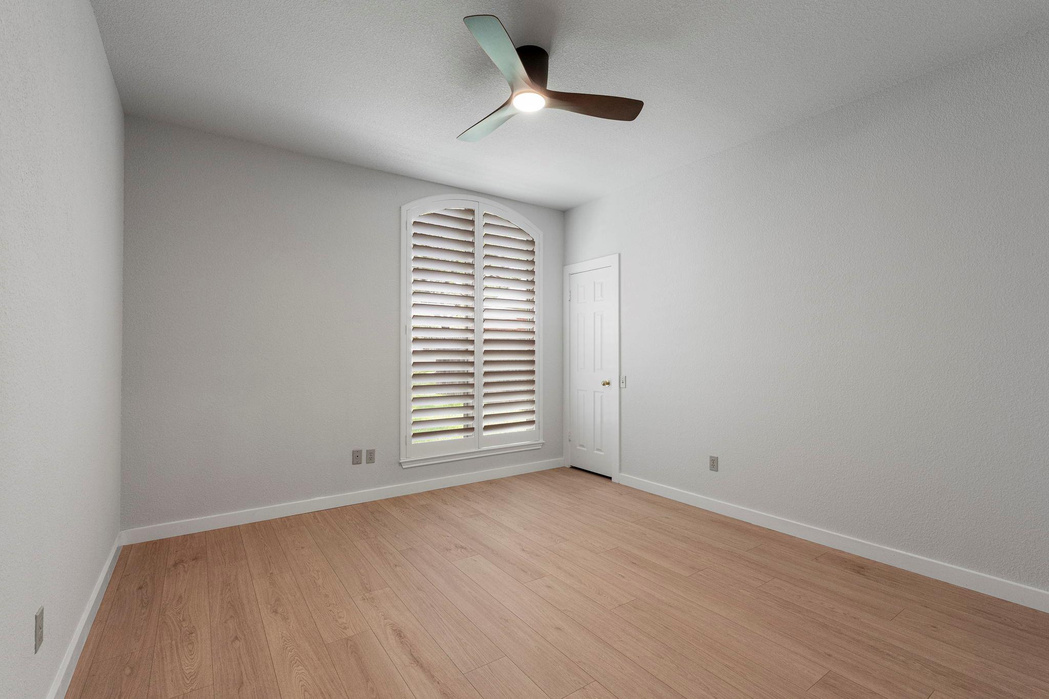 6304 Walebridge Ln Property Photo 25