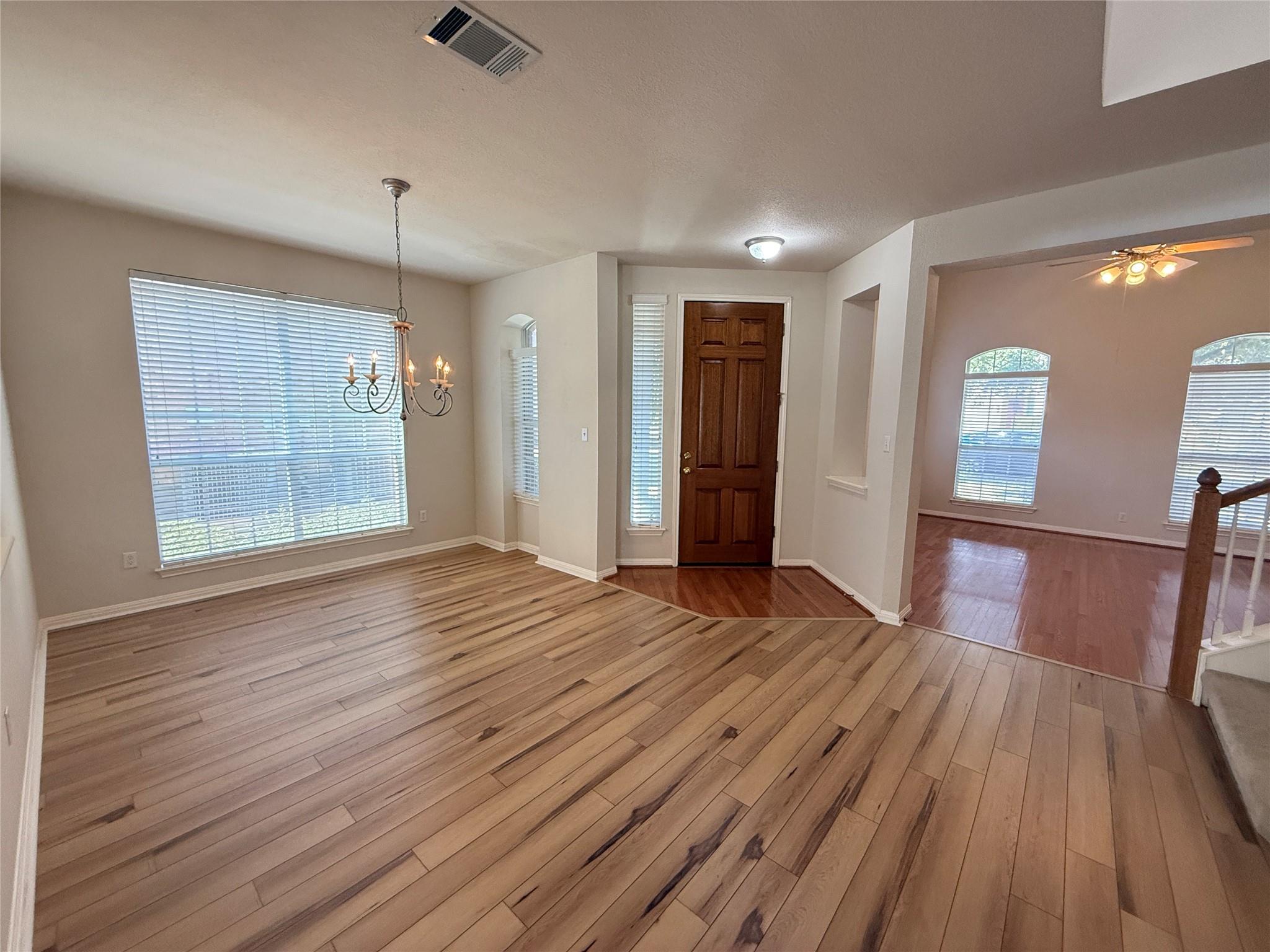 11129 Sandstone Trl Property Photo 6