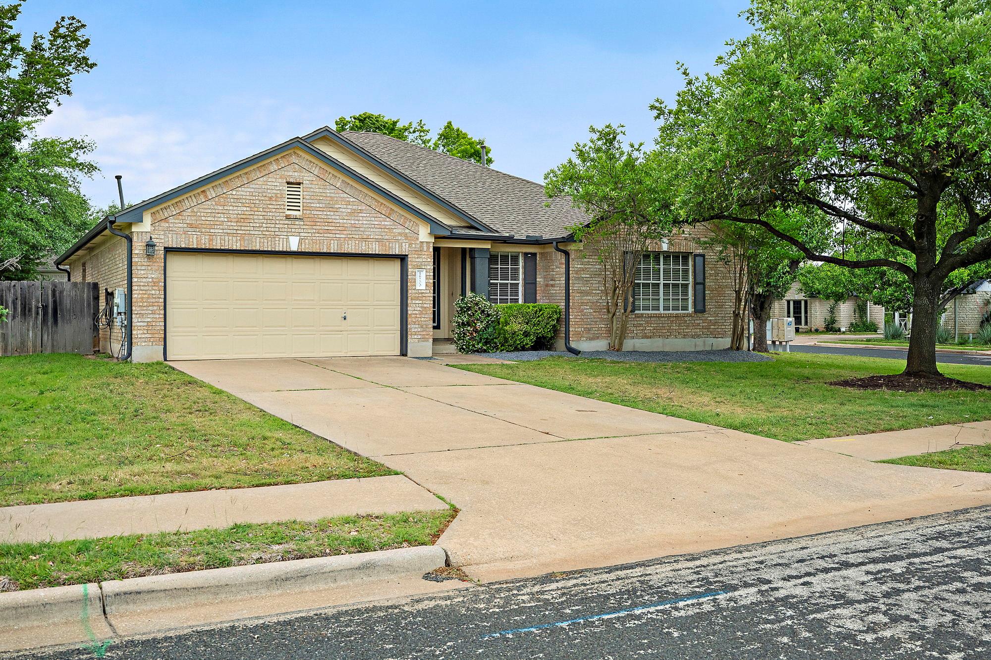 16700 Anjou Ln Property Photo