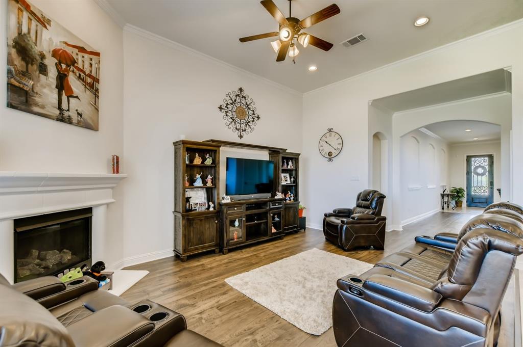 505 Mistflower Springs Dr Property Photo 6