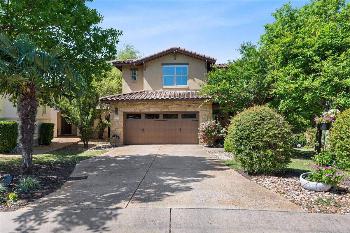 15213 Falconhead Grove Loop Property Photo 1