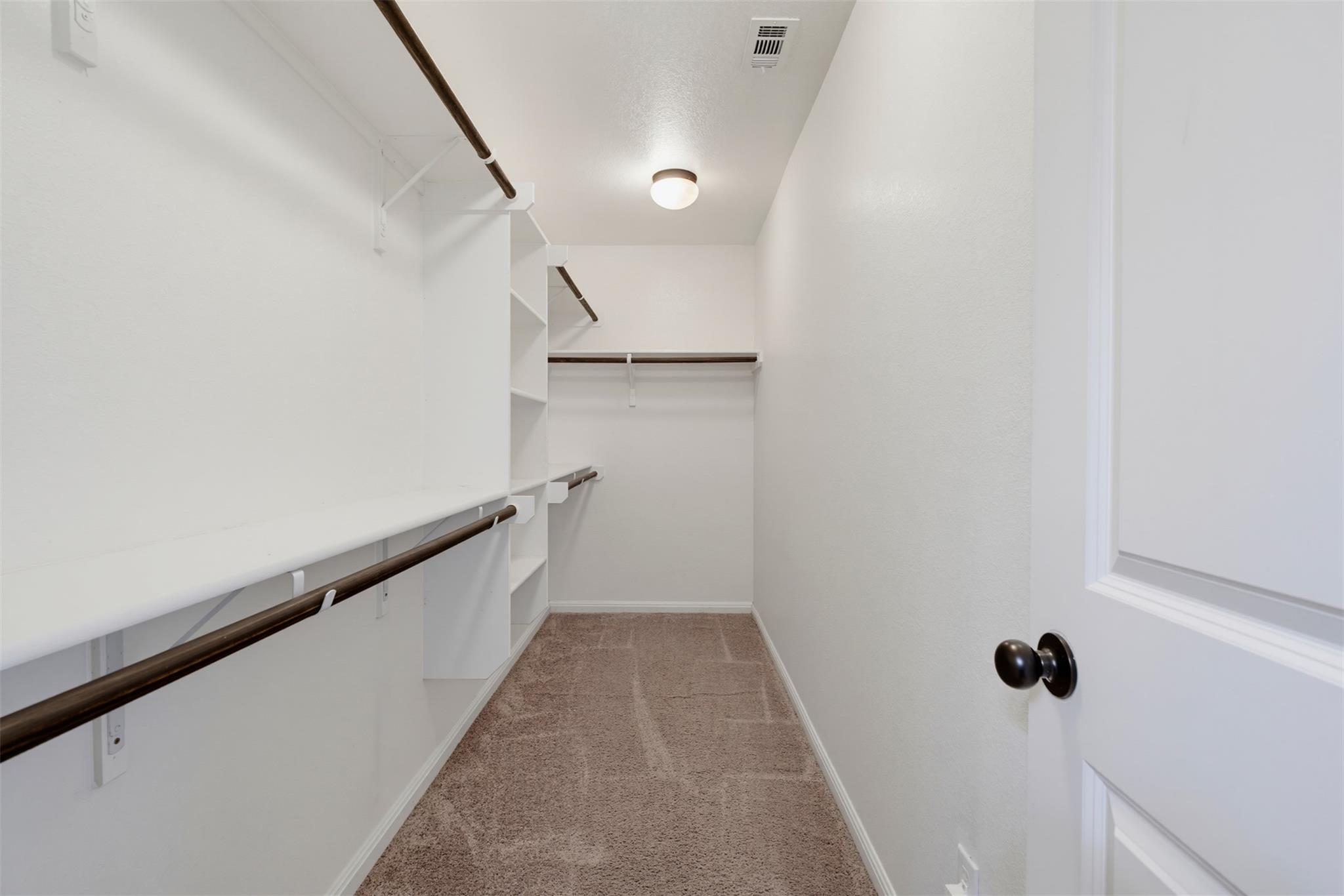 6033 Roma St Property Photo 17
