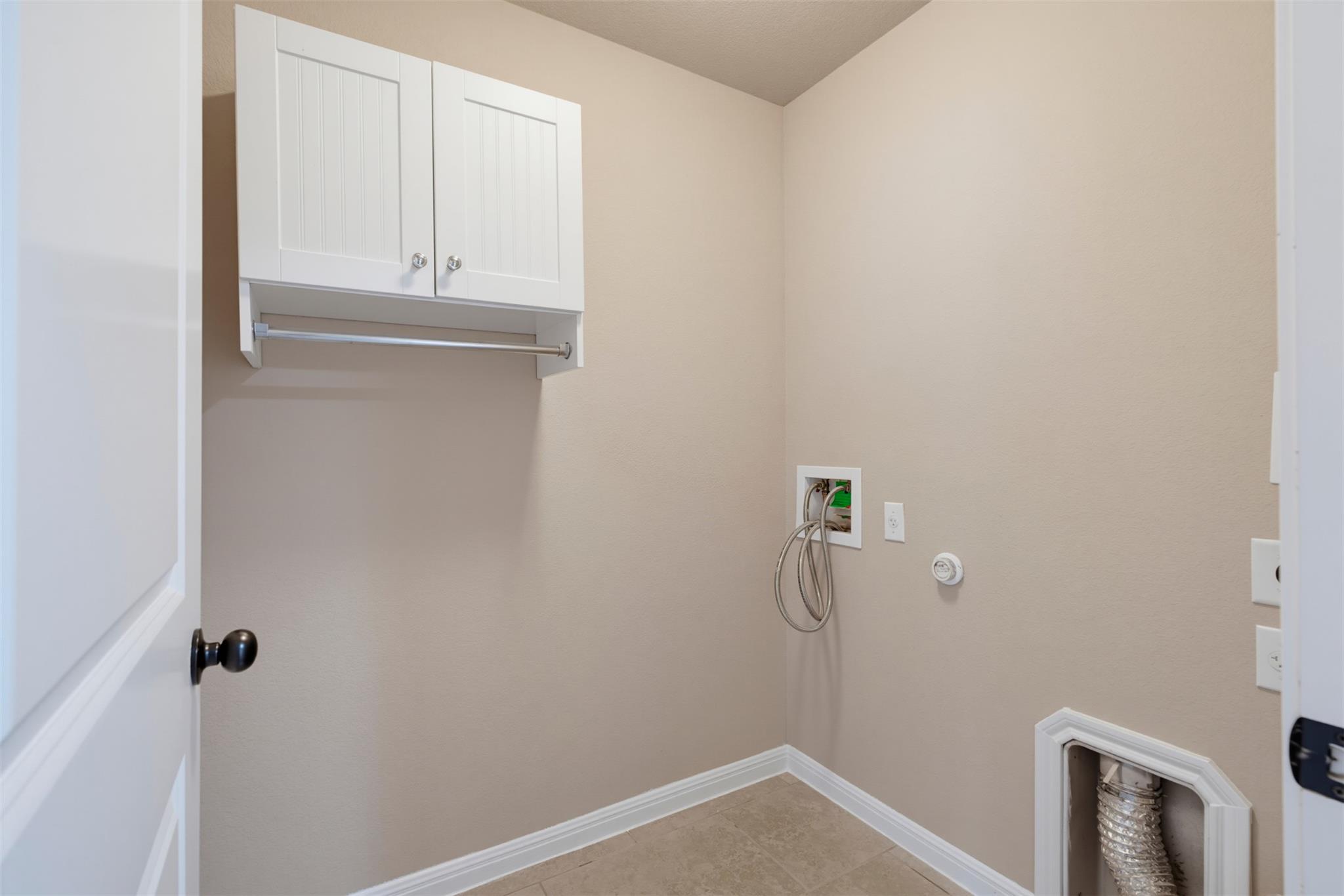 6033 Roma St Property Photo 25