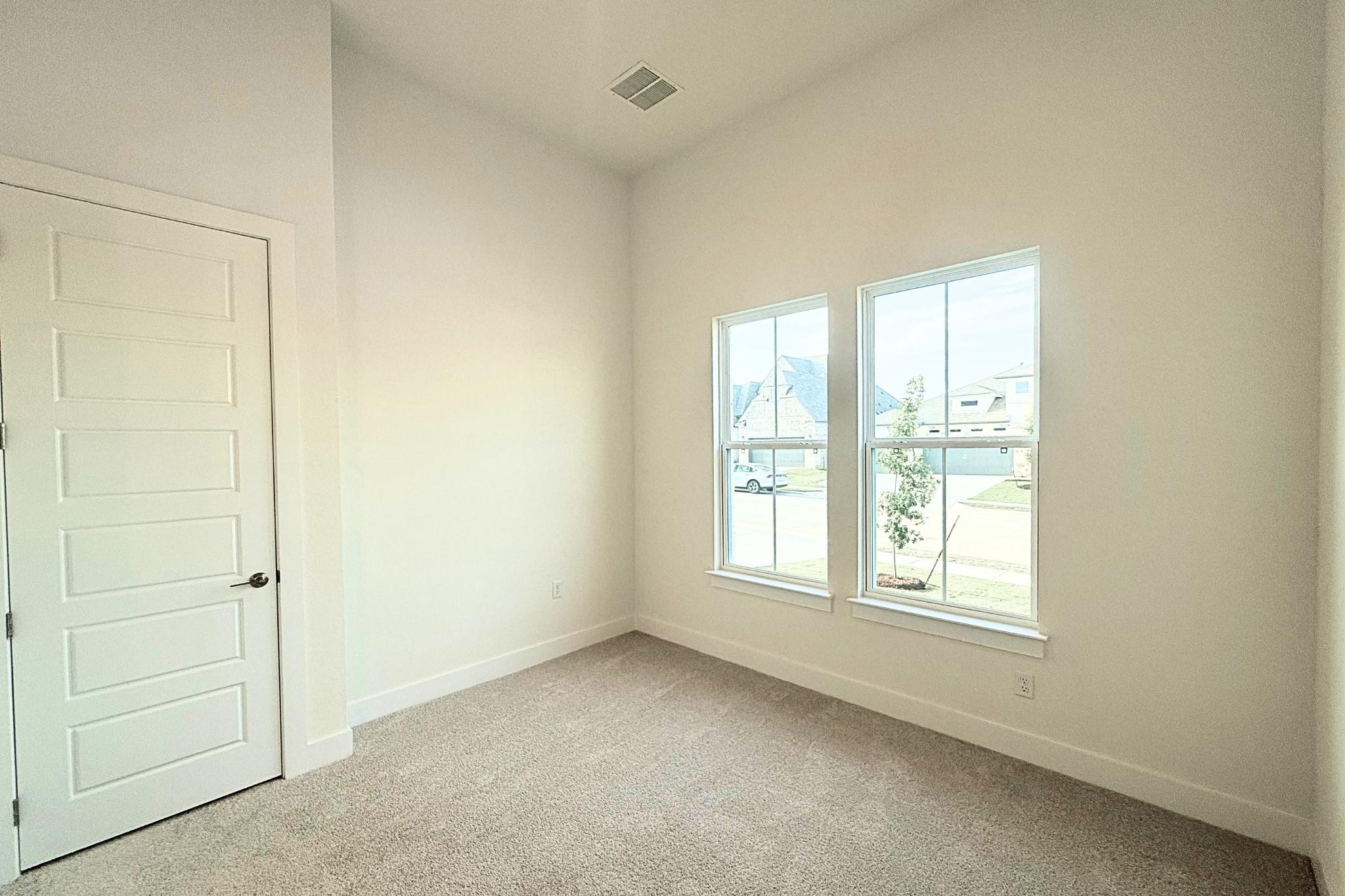 17313 Silverman Dr Property Photo 26