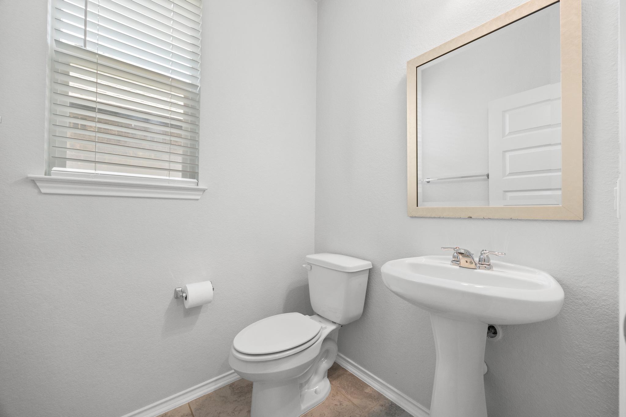 121 Kulmbacher Dr Property Photo 7