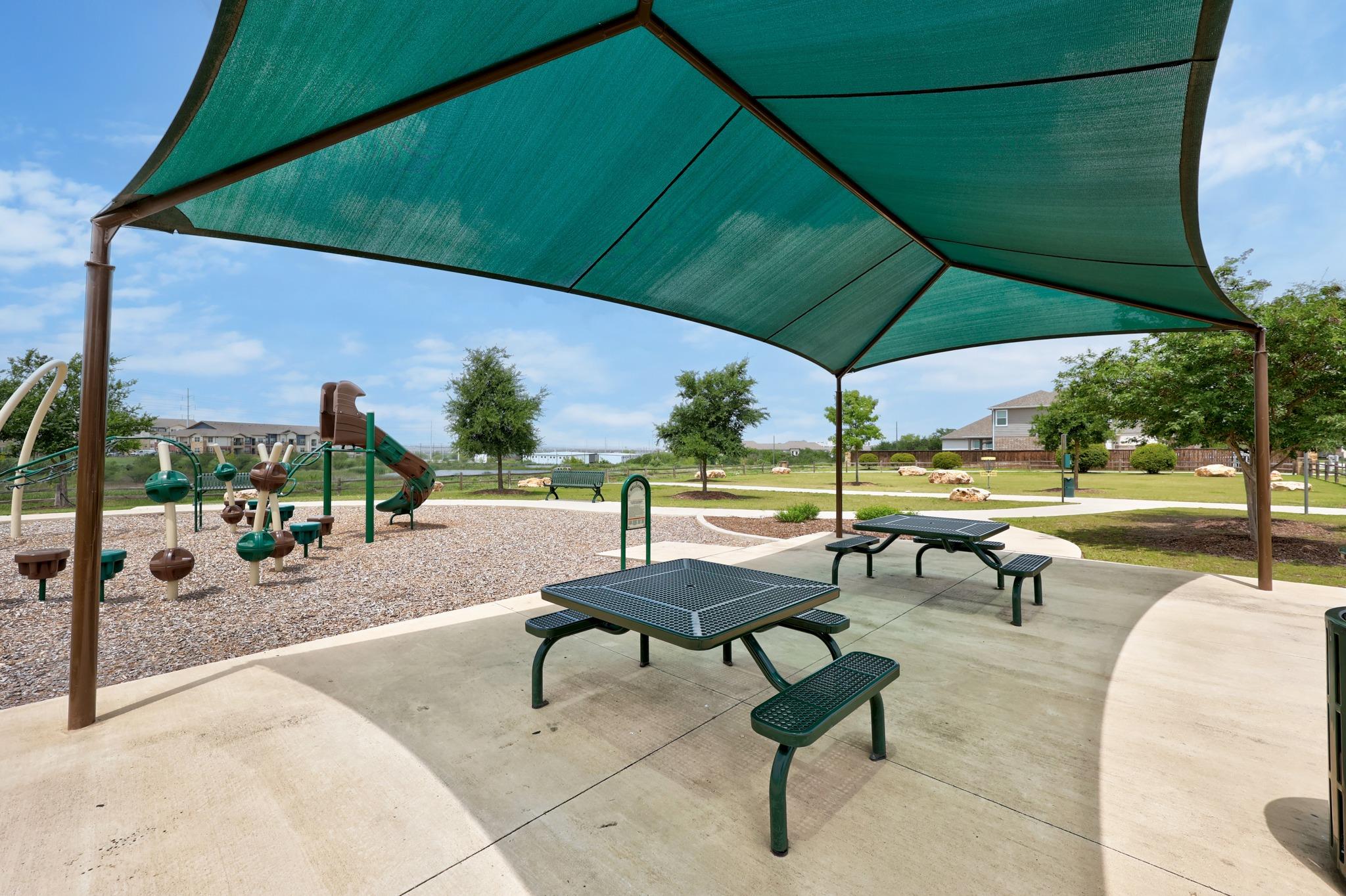 121 Kulmbacher Dr Property Photo 36