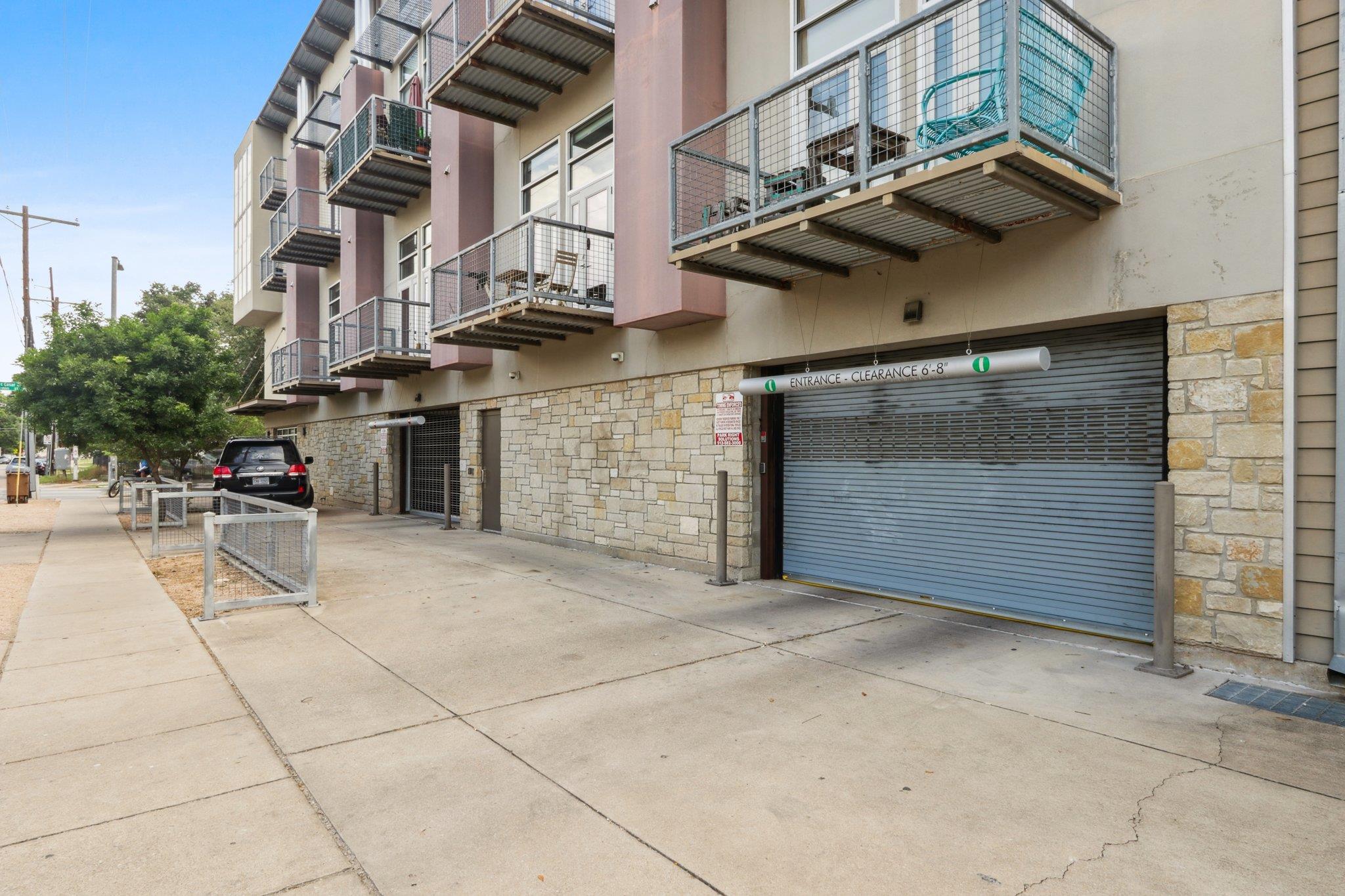 1601 E Cesar Chavez St #101 Property Photo 17