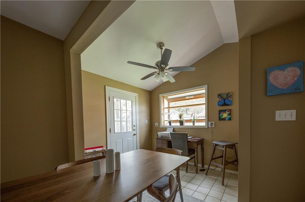 11902 Broad Oaks Dr Property Photo 8