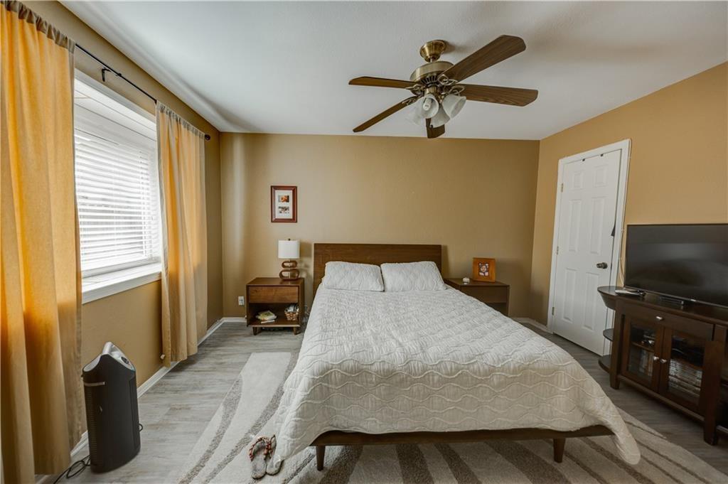 11902 Broad Oaks Dr Property Photo 12