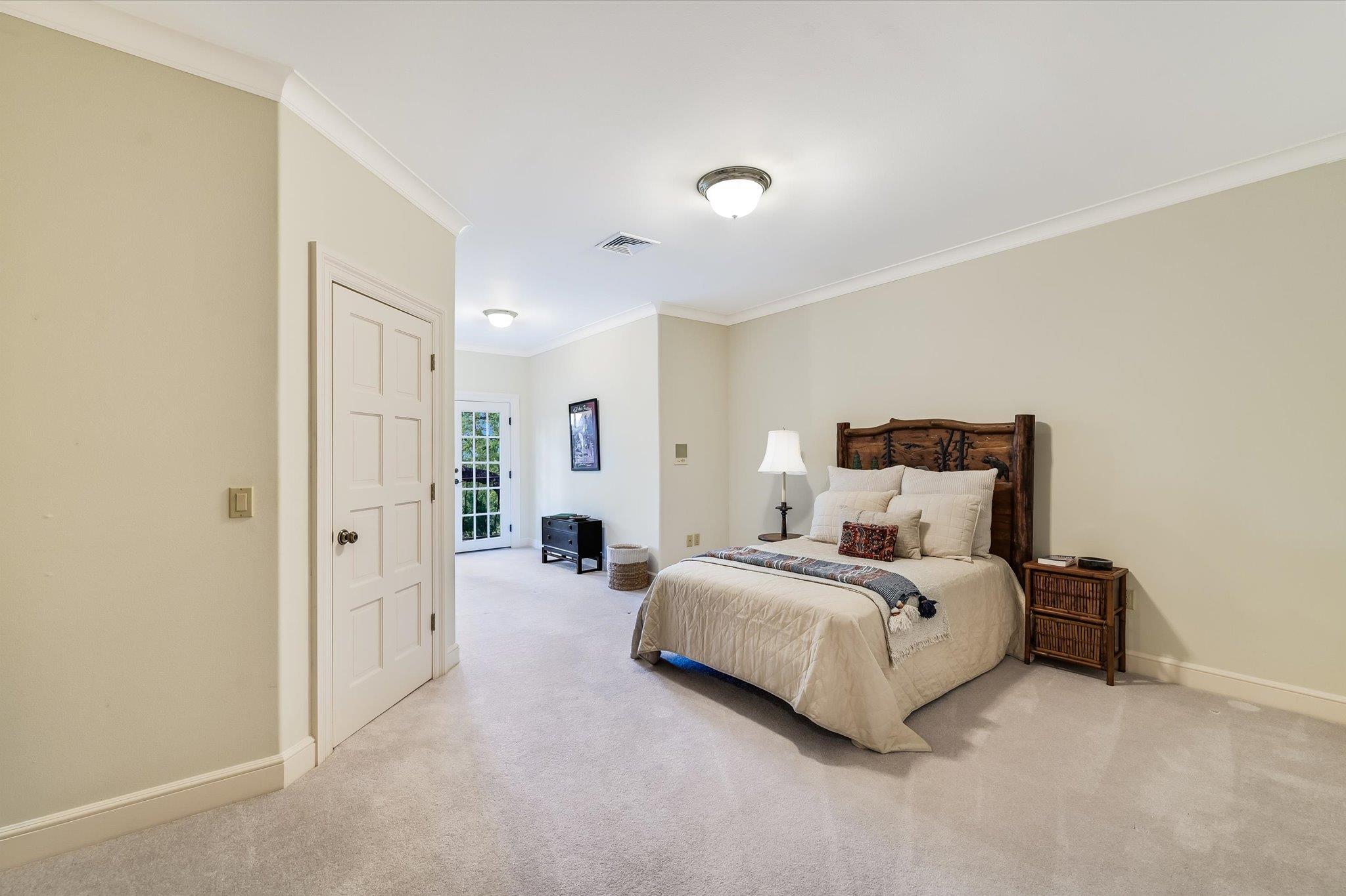601 Southriver None Property Photo 25