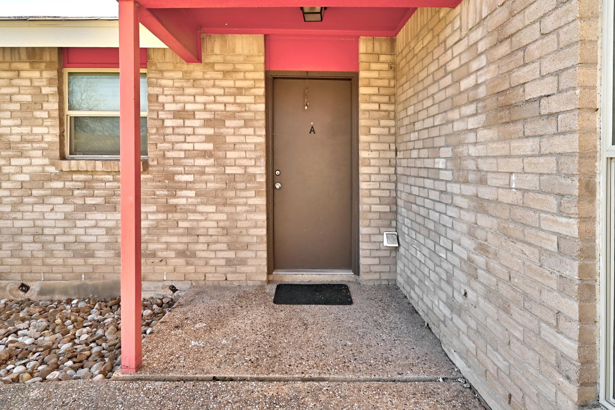 1904 Valley Hill Cir Property Photo 6