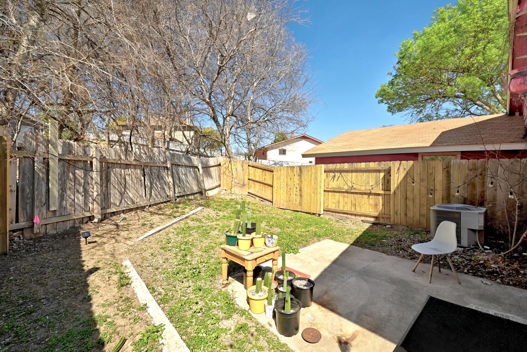 1904 Valley Hill Cir Property Photo 20