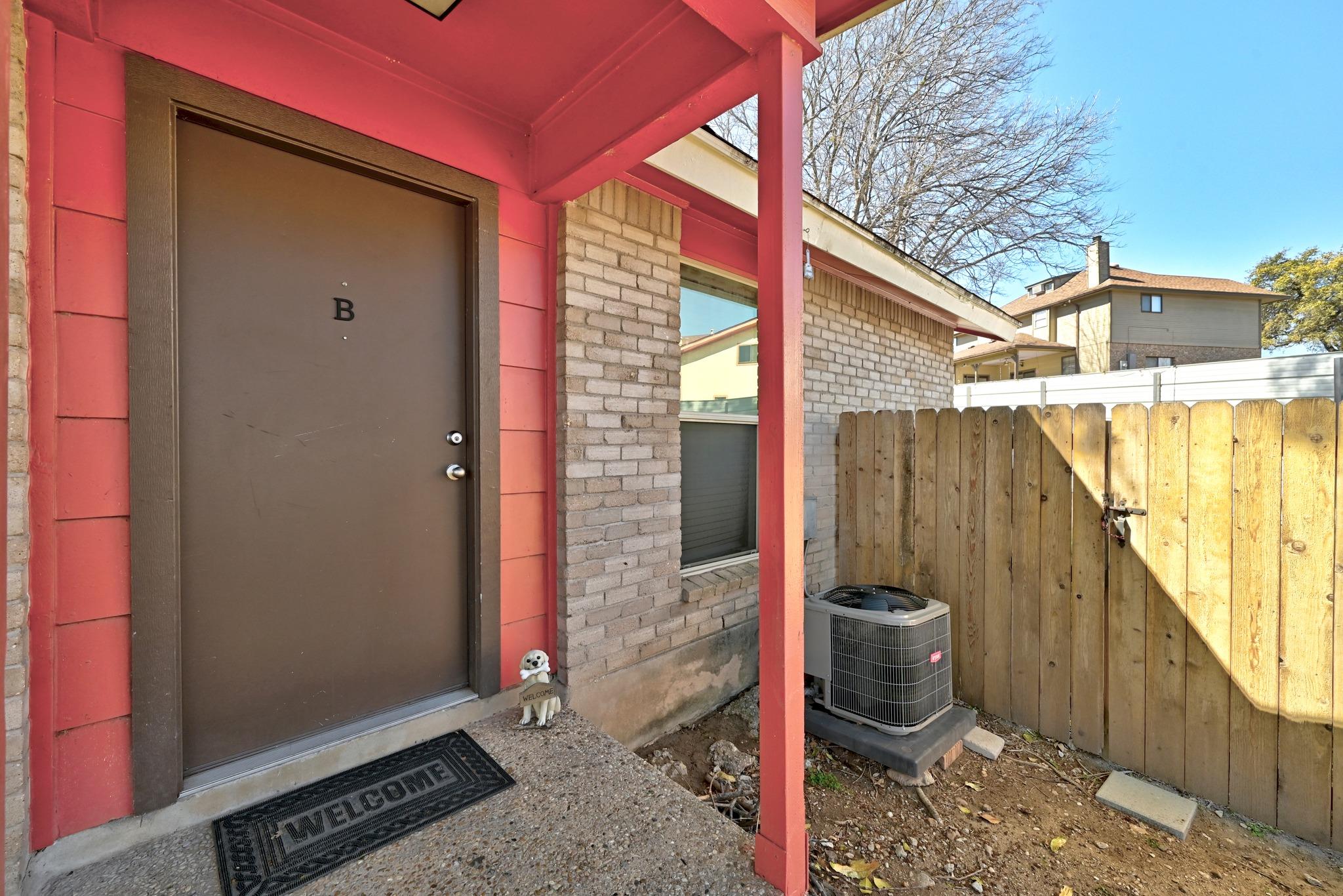 1904 Valley Hill Cir Property Photo 22