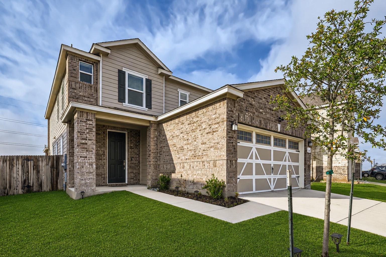 2110 Goji Ln Property Photo 1