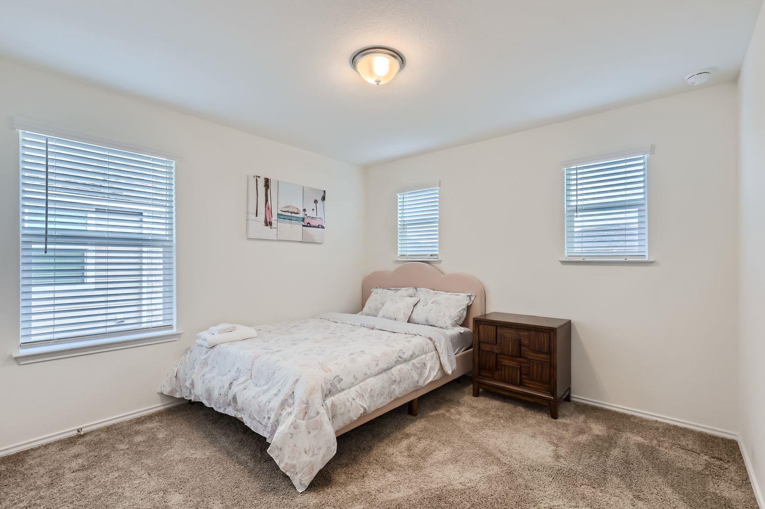 2110 Goji Ln Property Photo 21
