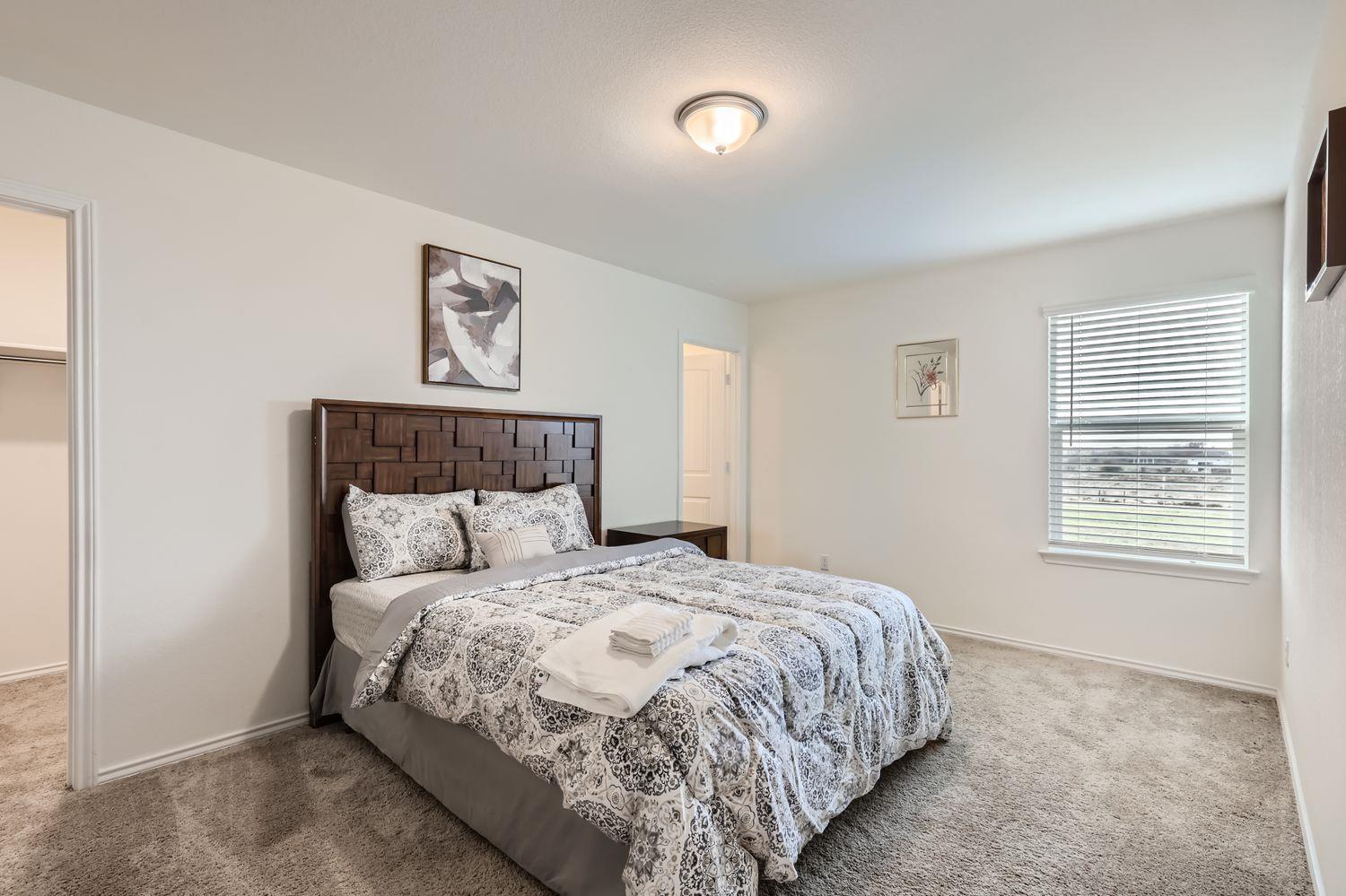 2110 Goji Ln Property Photo 23