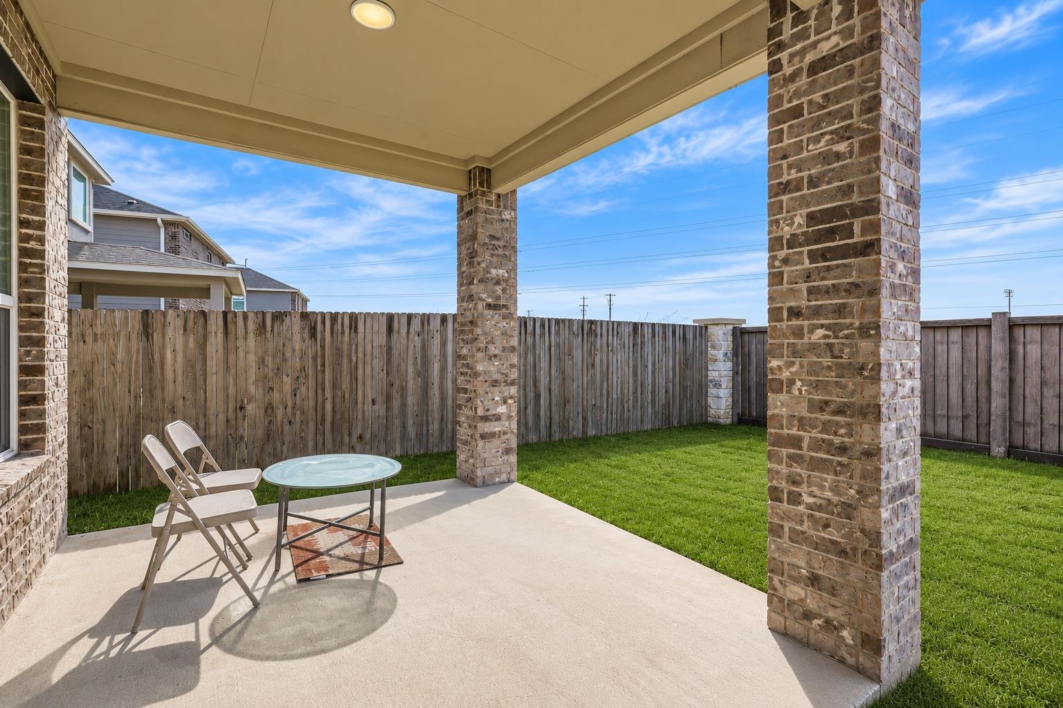2110 Goji Ln Property Photo 27