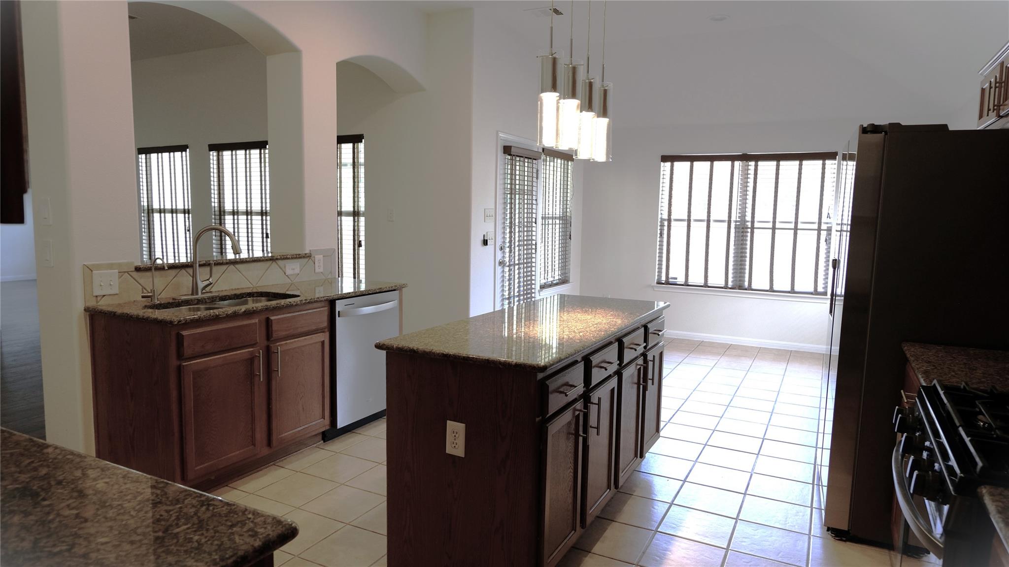 1536 Clary Sage Loop Property Photo 7