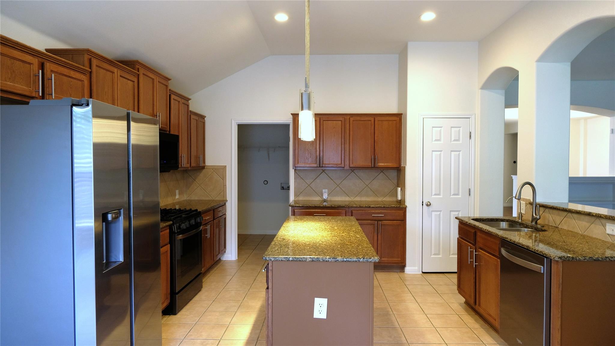 1536 Clary Sage Loop Property Photo 8
