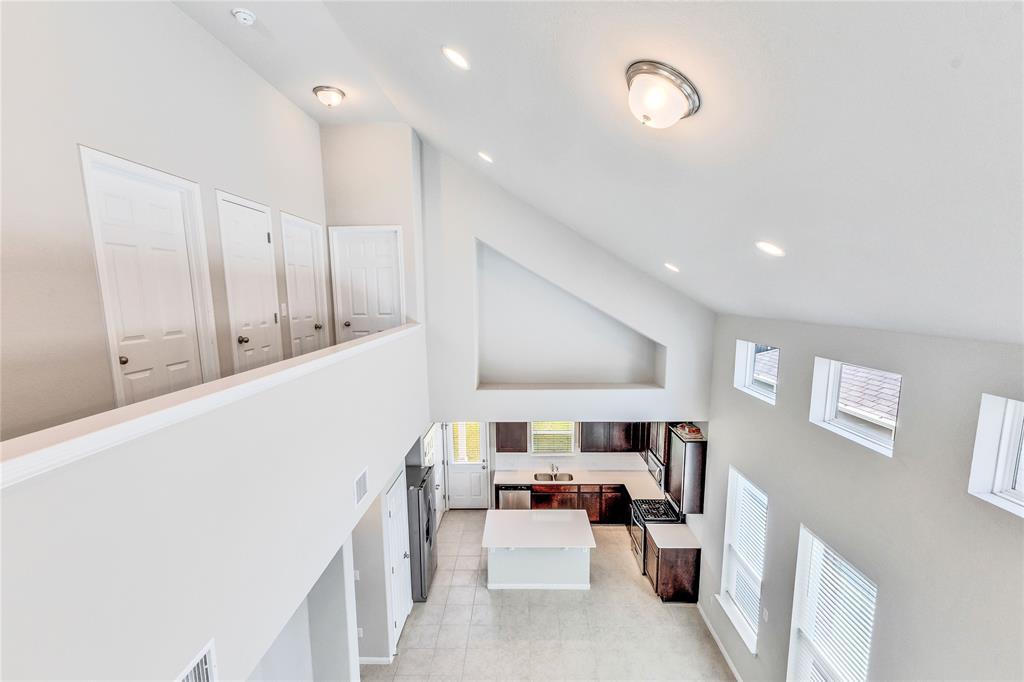 6315 Arbor Crest Ln Property Photo 10
