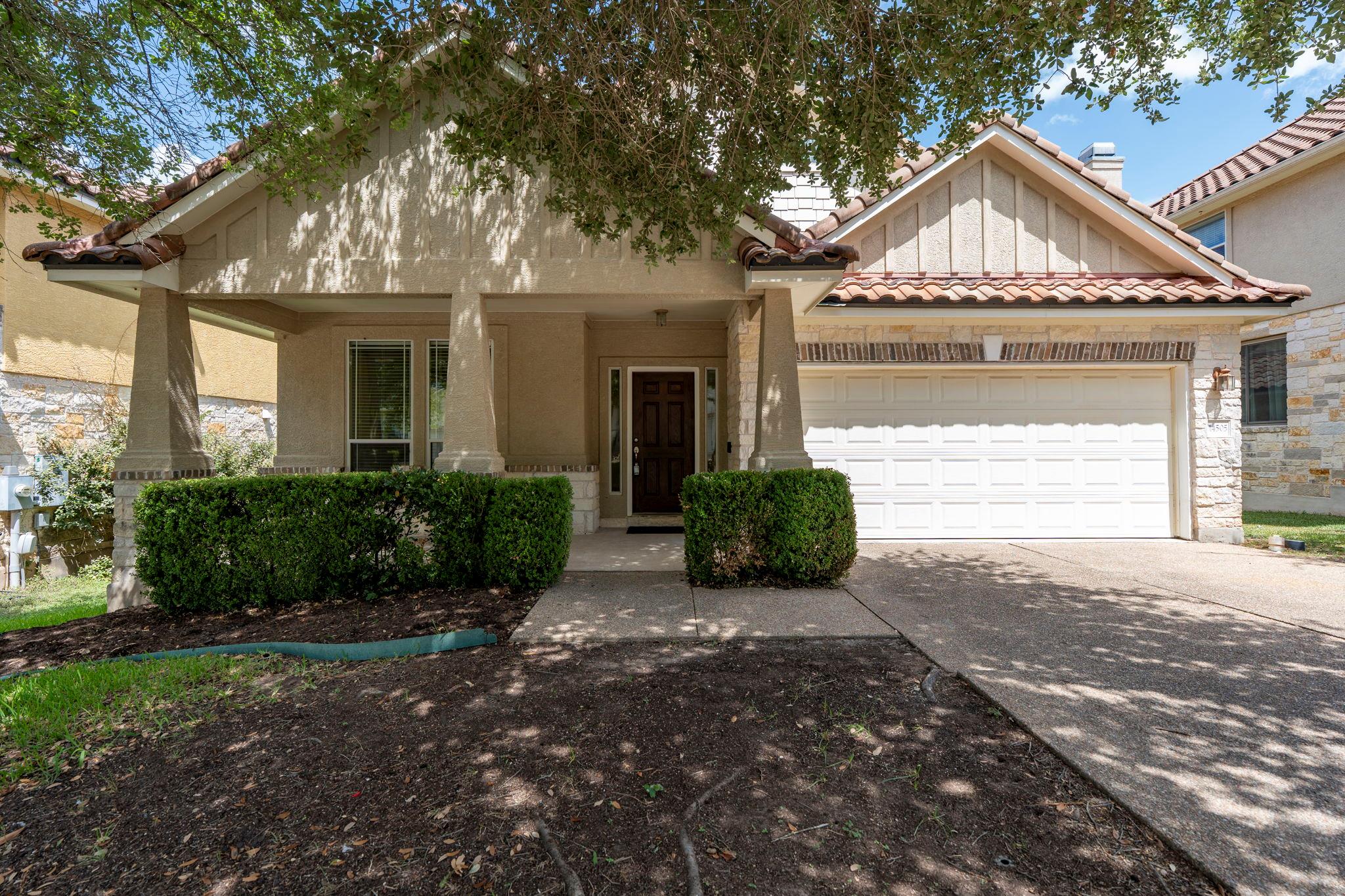 14505 Broadwinged Hawk Dr Property Photo 2