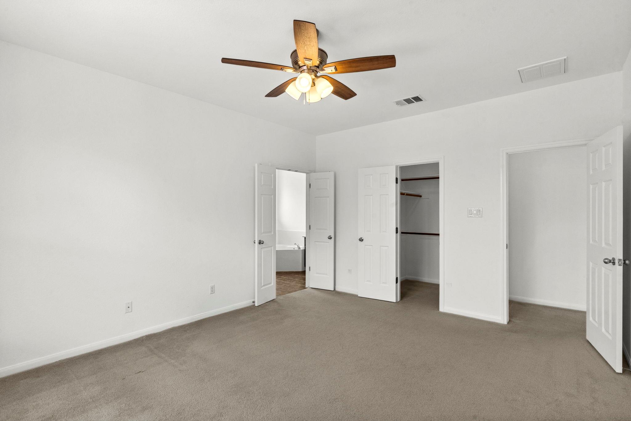 14505 Broadwinged Hawk Dr Property Photo 22
