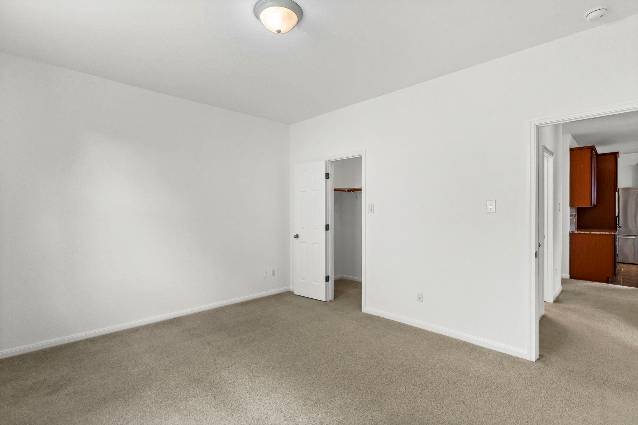 14505 Broadwinged Hawk Dr Property Photo 27