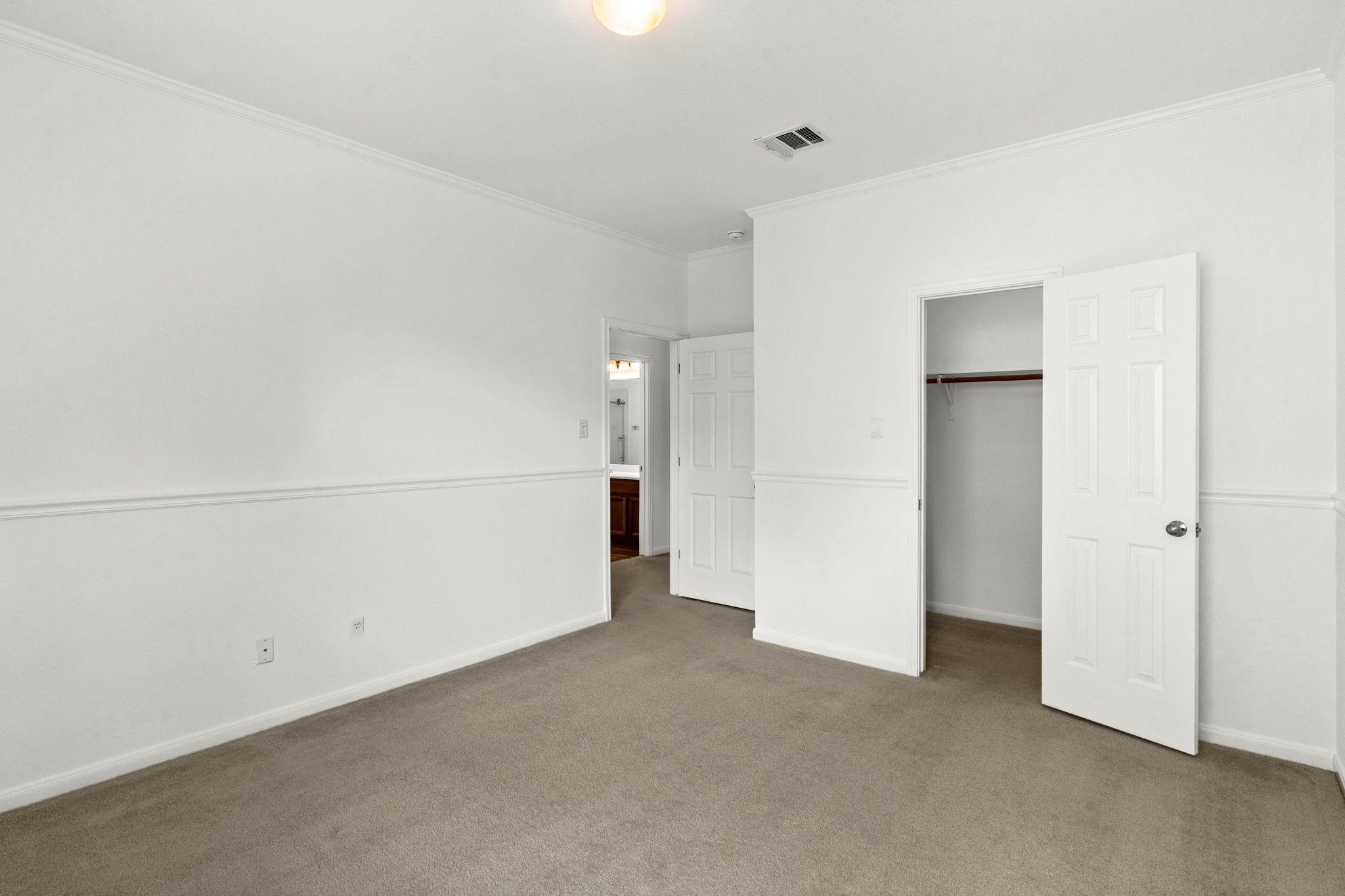 14505 Broadwinged Hawk Dr Property Photo 29